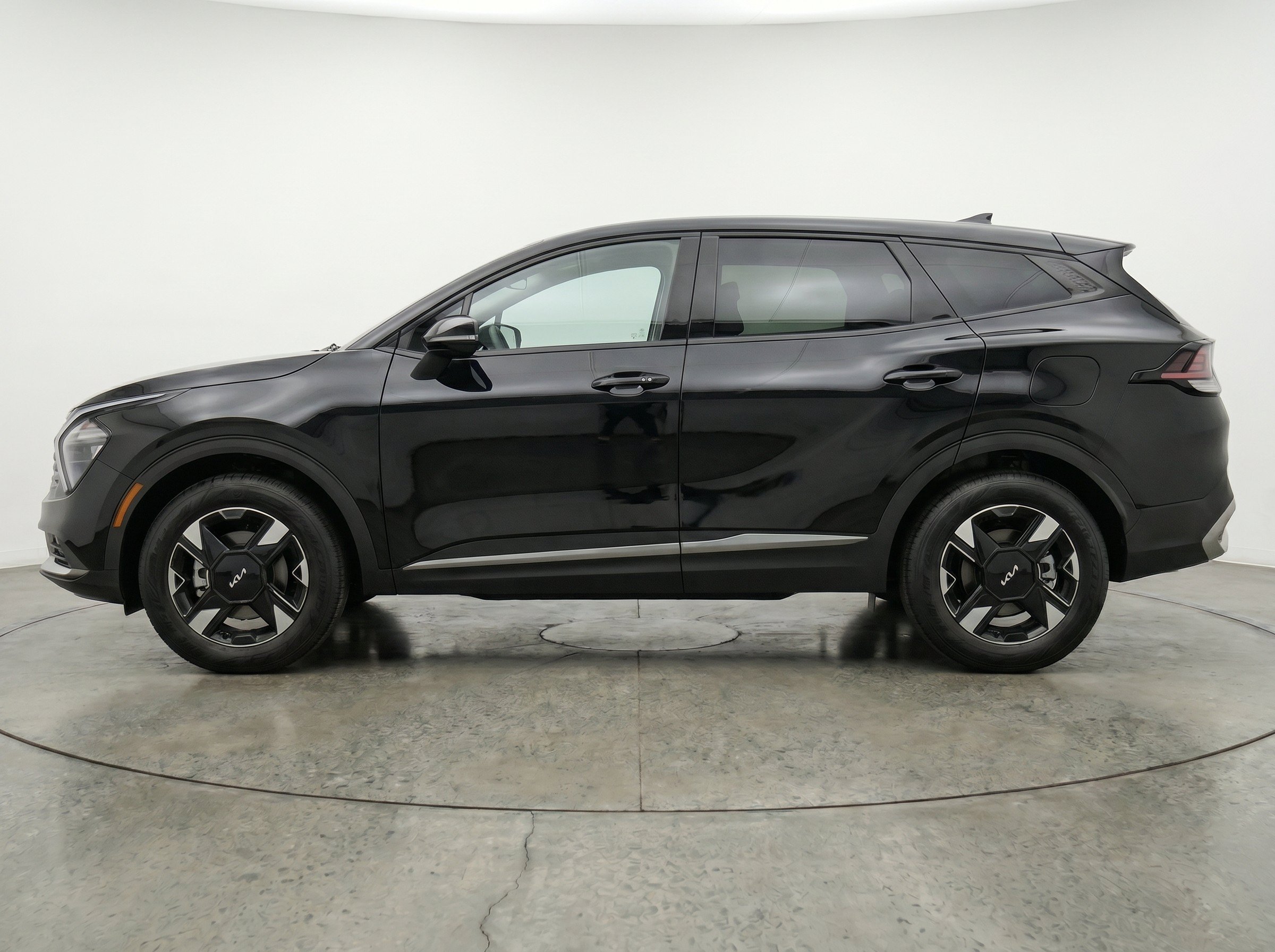 Thumbnail: 2026 Kia Sportage - 5
