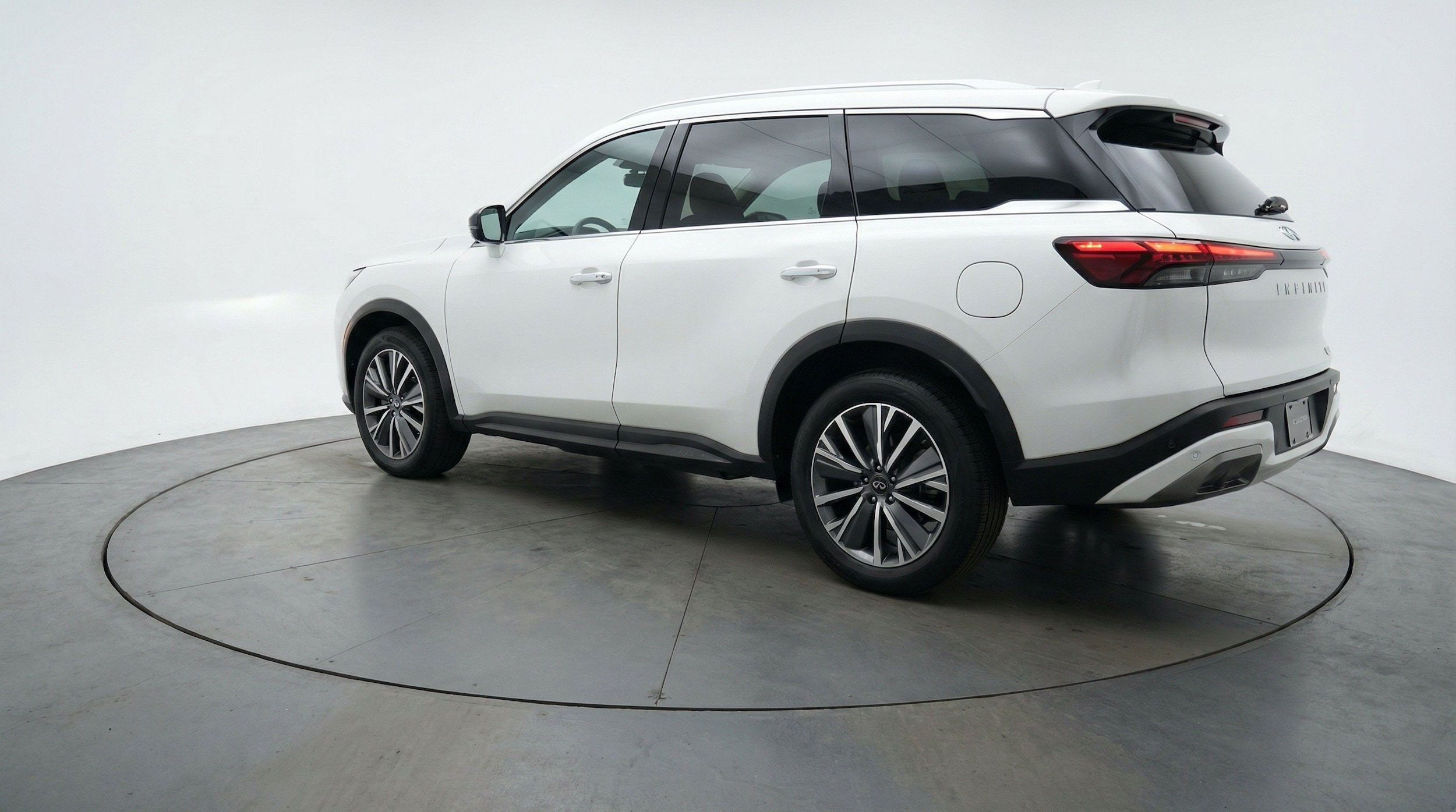 Thumbnail: 2026 INFINITI QX60 - 6