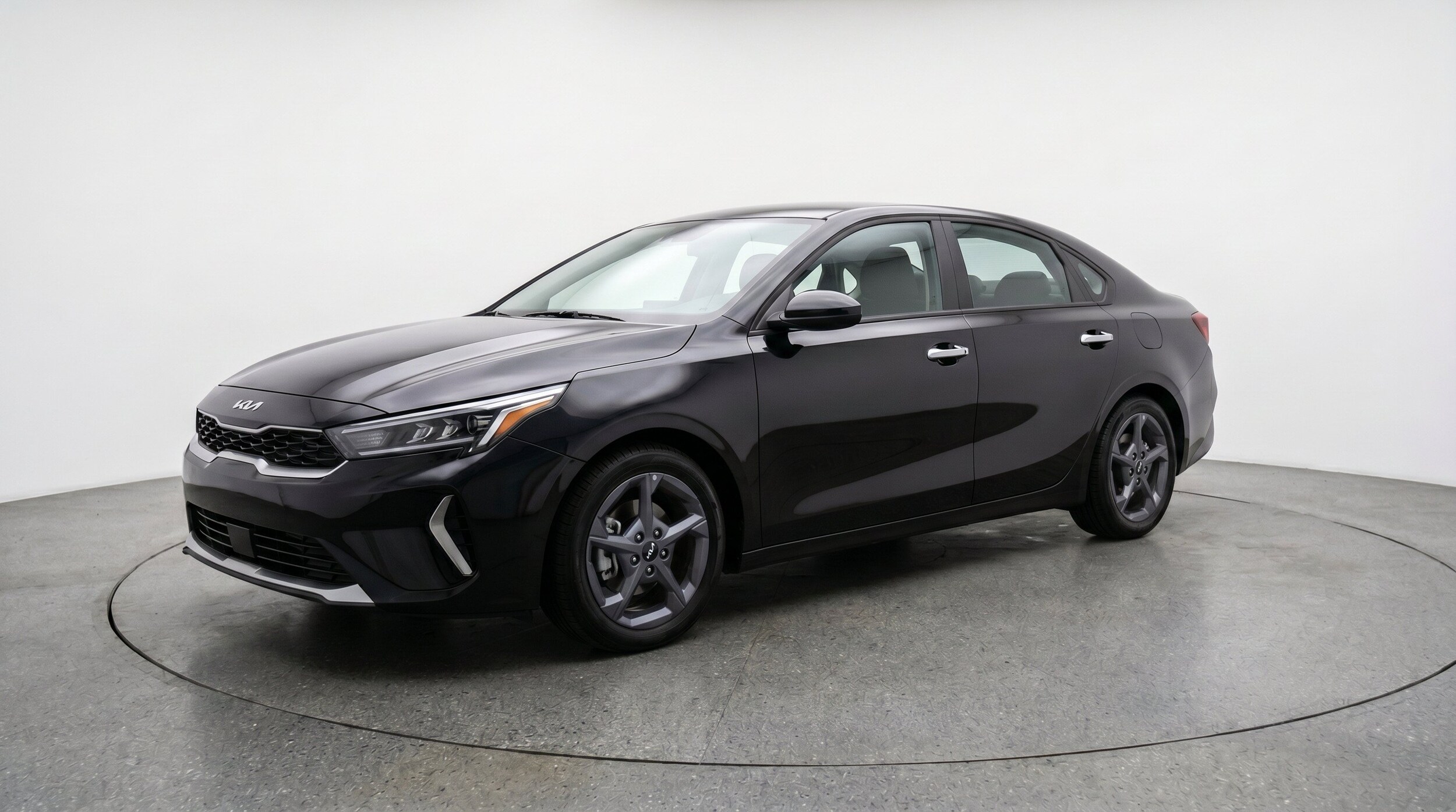 Thumbnail: 2025 Kia K4 - 3