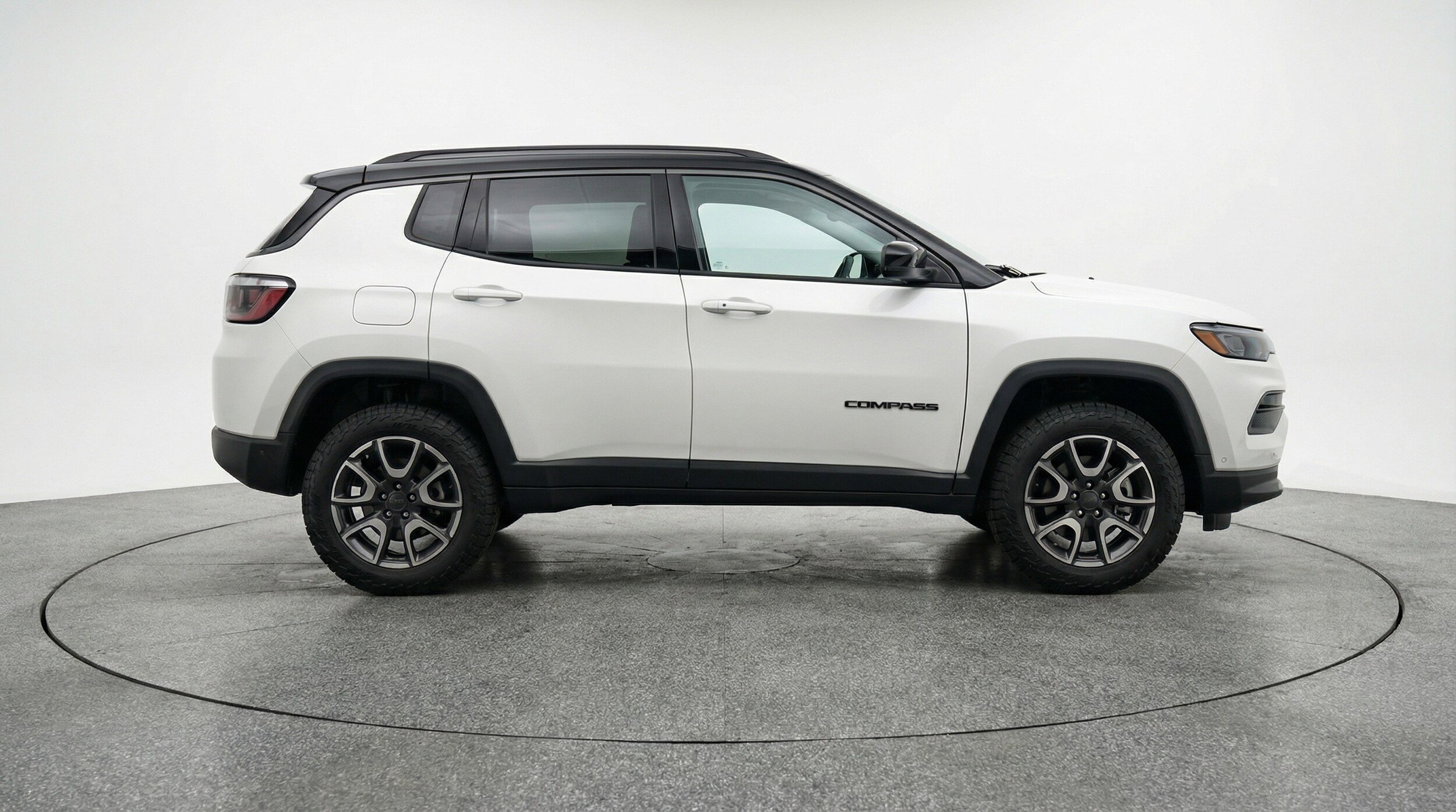 Thumbnail: 2025 Jeep Compass - 11