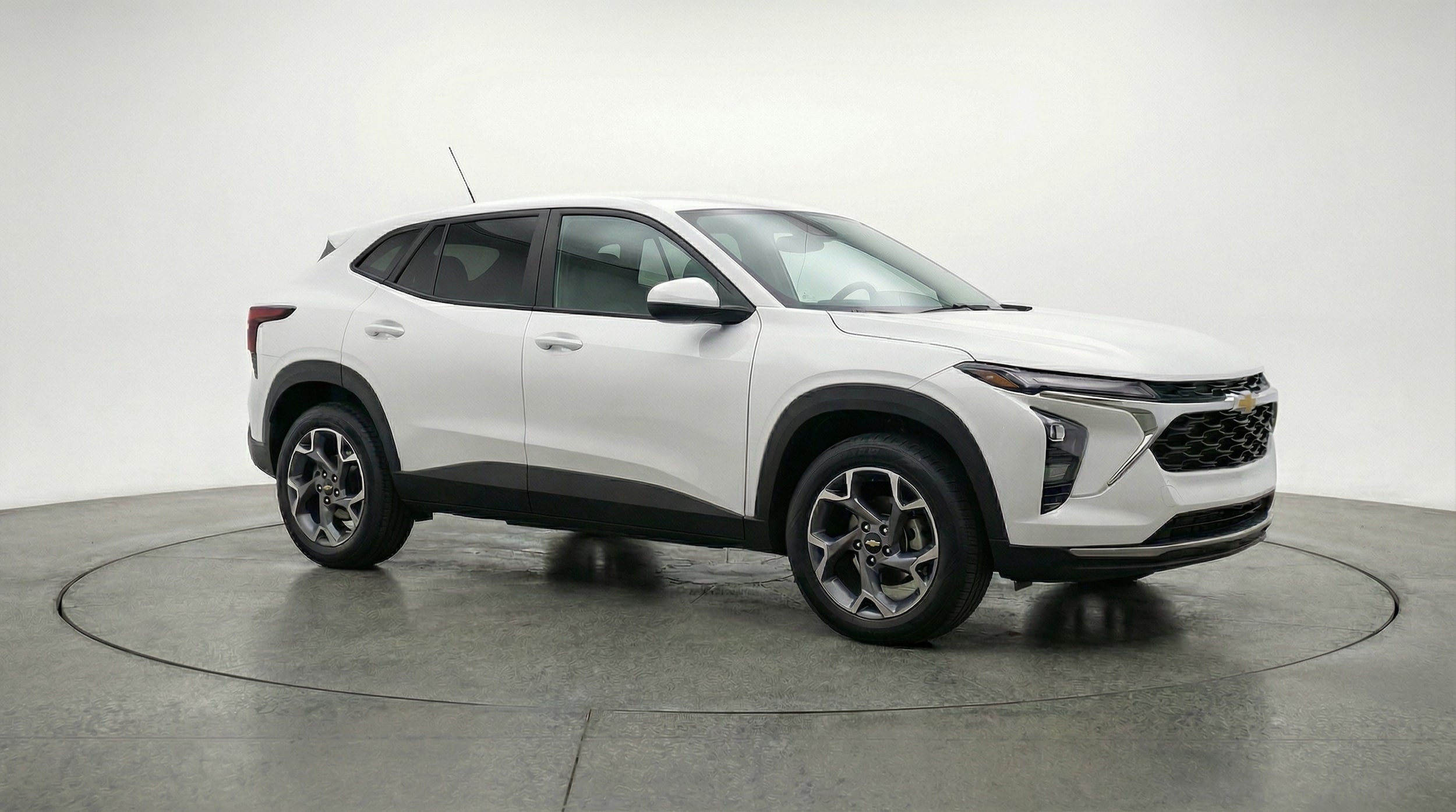 Thumbnail: 2025 Chevrolet Trax - 1