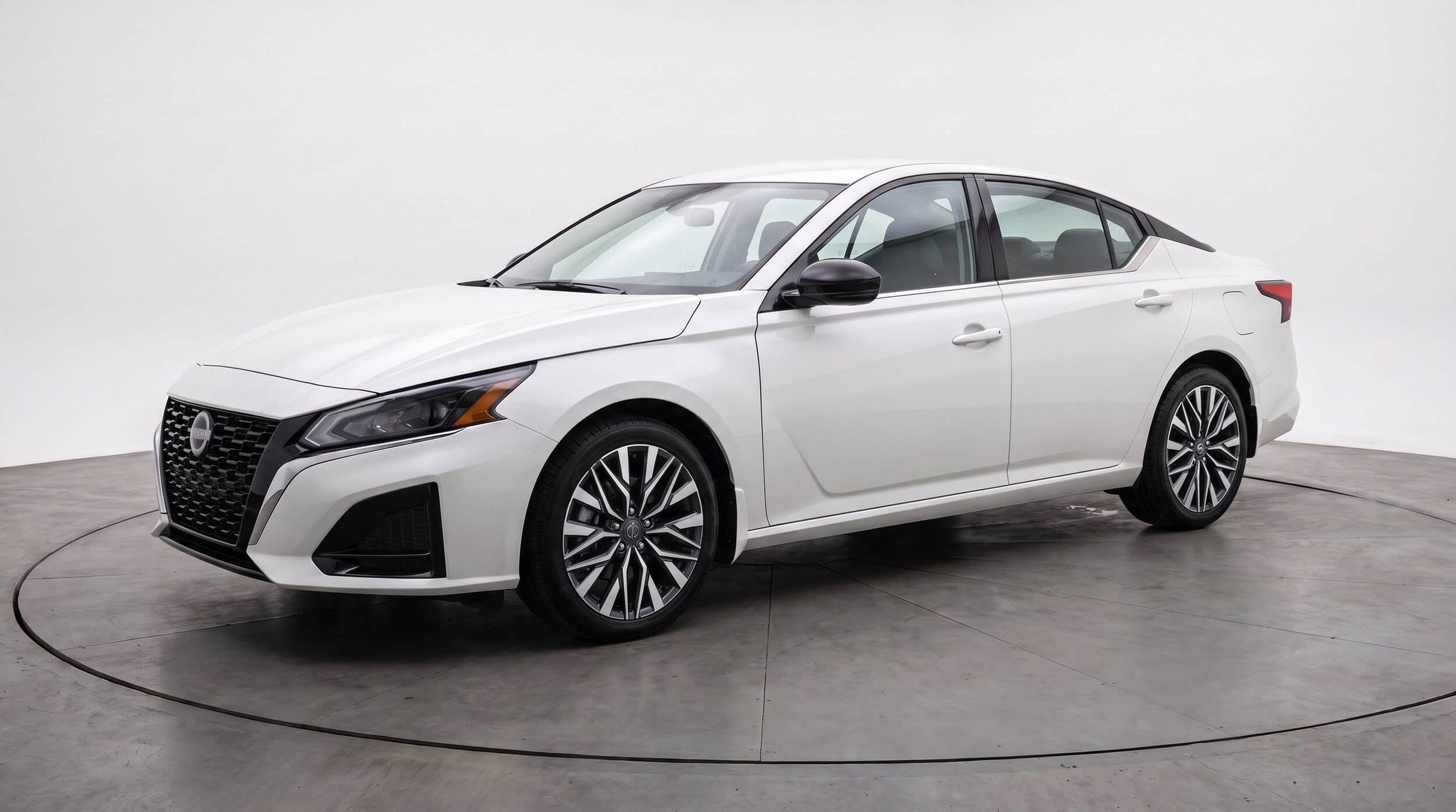 Thumbnail: 2026 Nissan Altima - 3