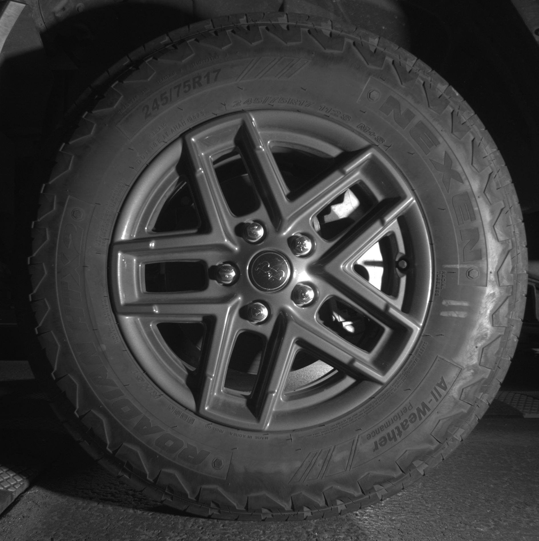 Thumbnail: 2025 Jeep Wrangler - 12