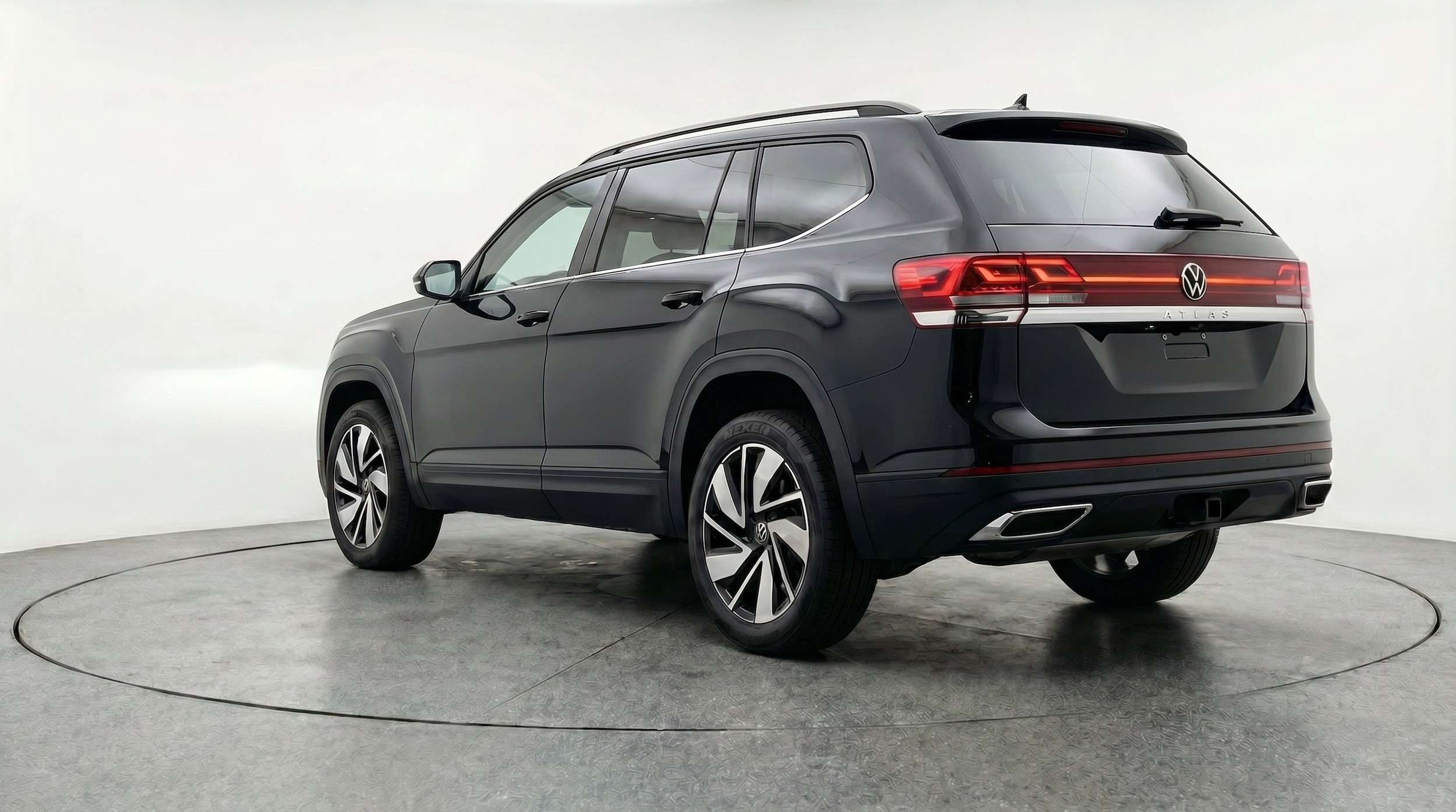 Thumbnail: 2026 Volkswagen Atlas - 6