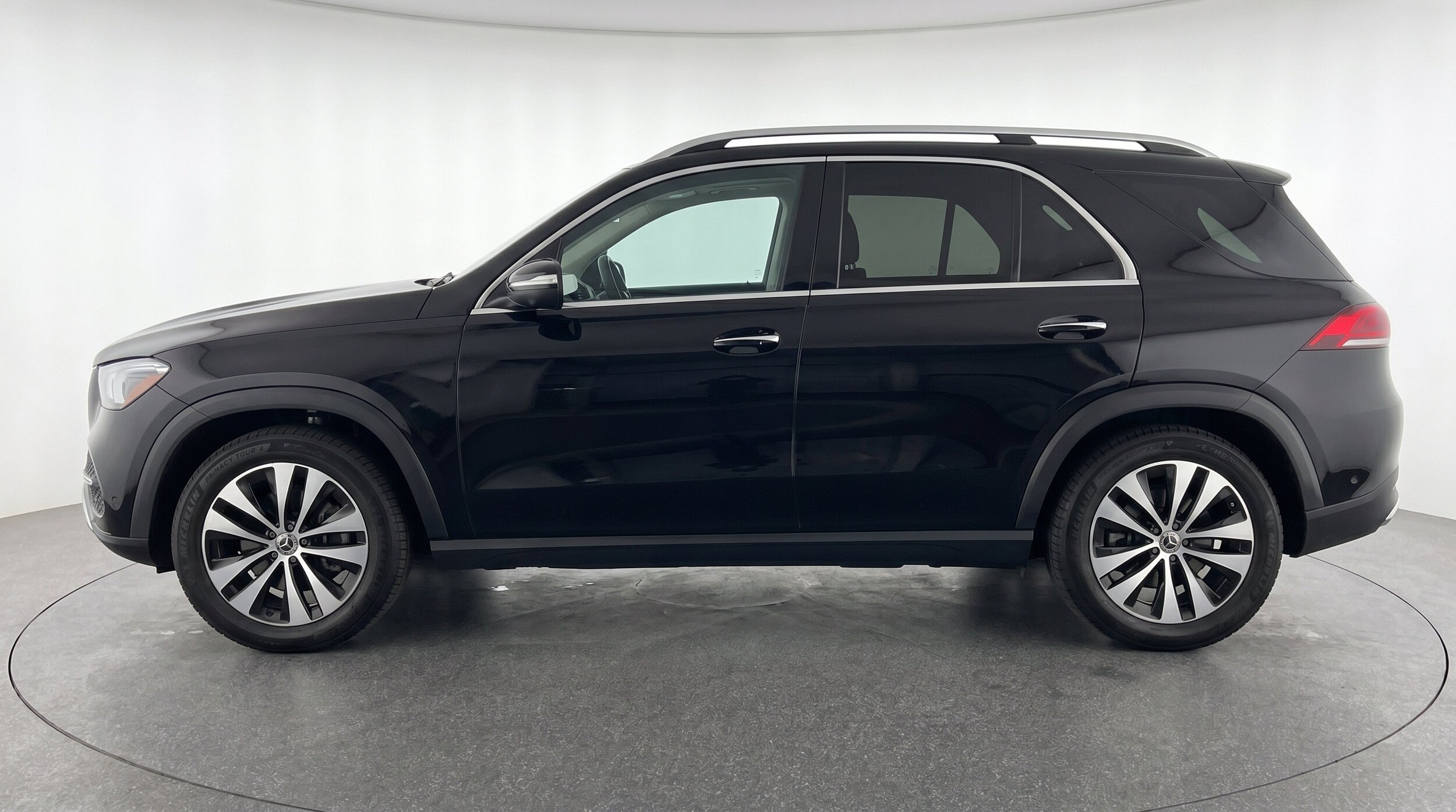Thumbnail: 2026 Mercedes-Benz GLE - 5