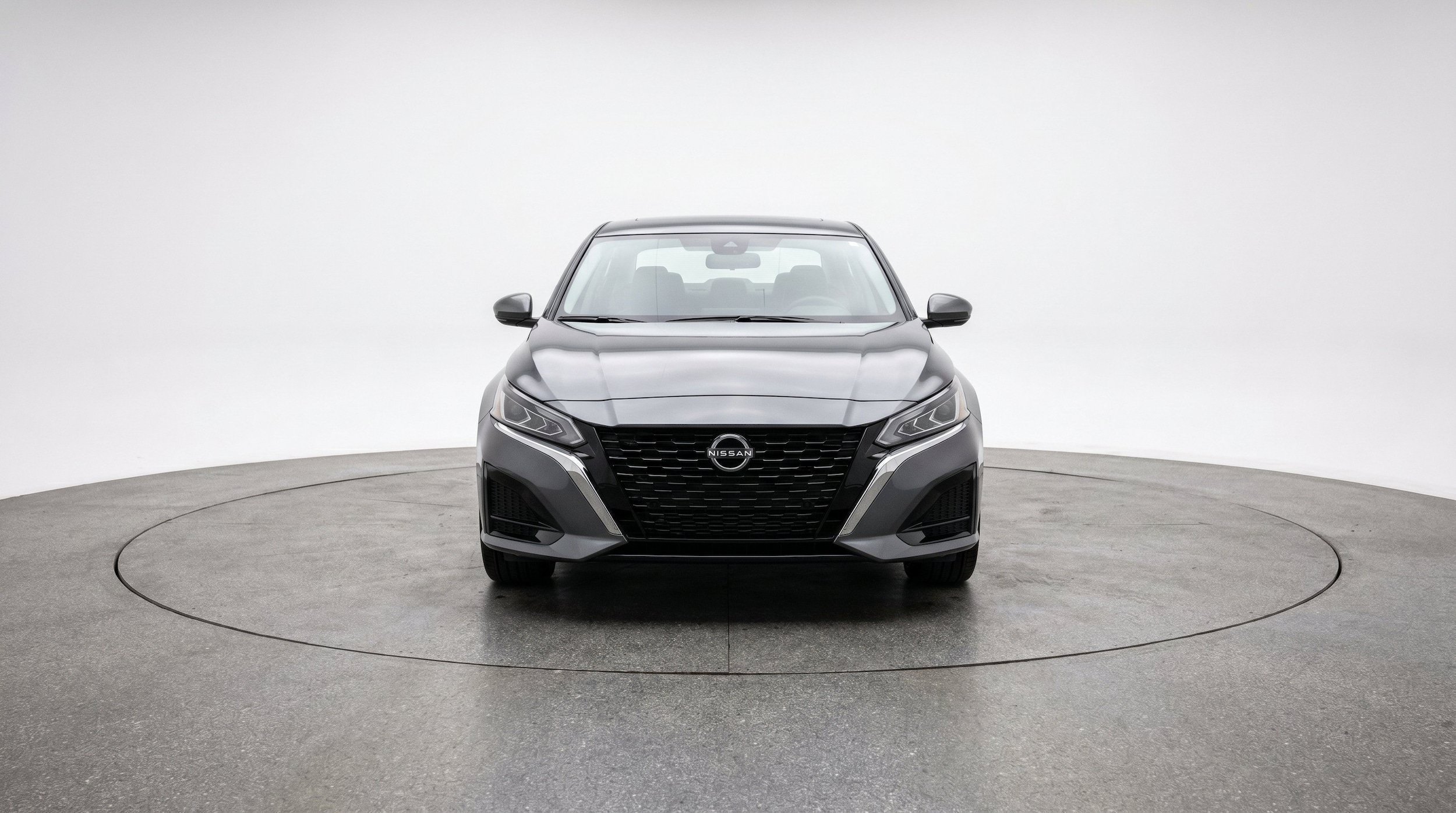 Thumbnail: 2025 Nissan Altima - 2