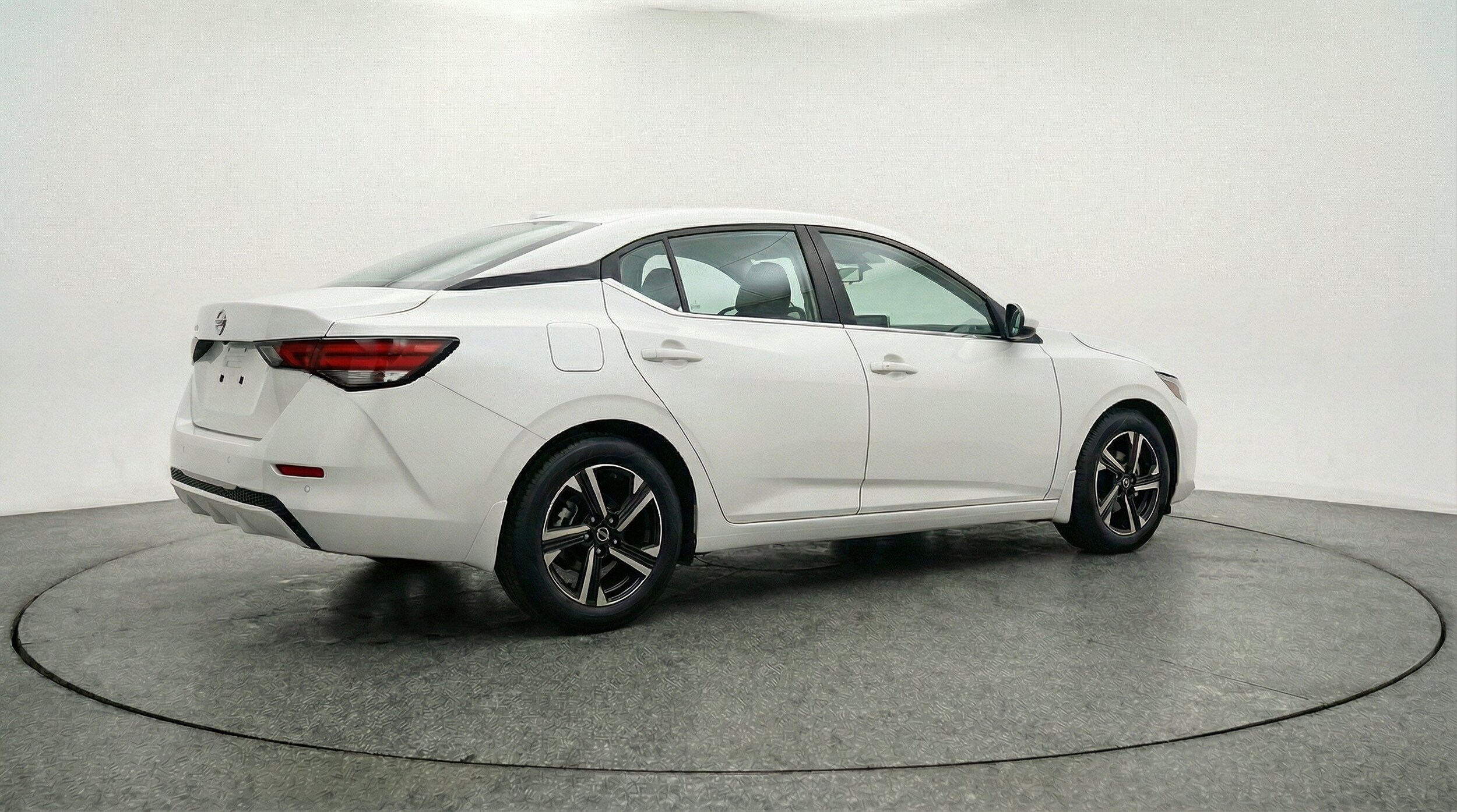 Thumbnail: 2025 Nissan Sentra - 9