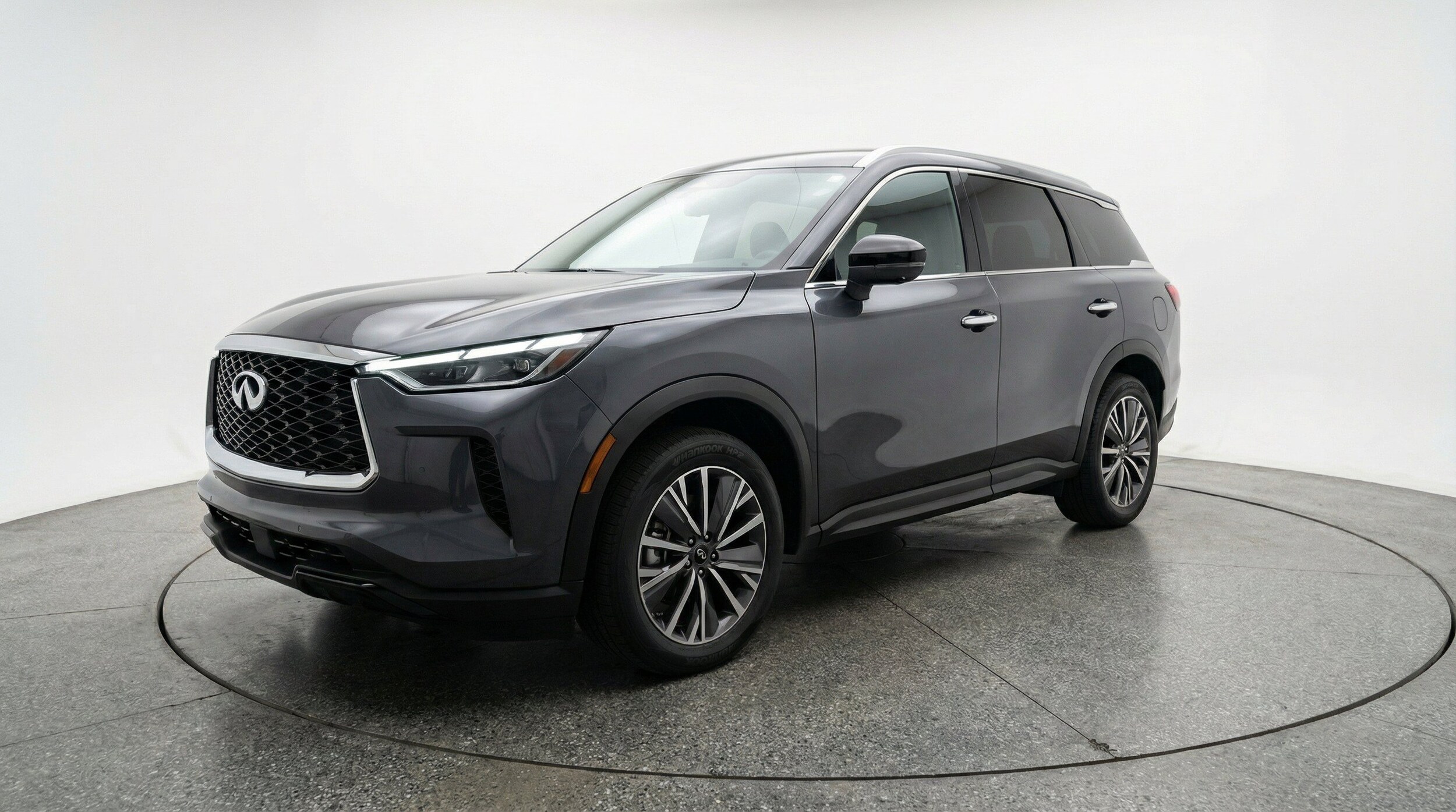 Thumbnail: 2026 INFINITI QX60 - 3