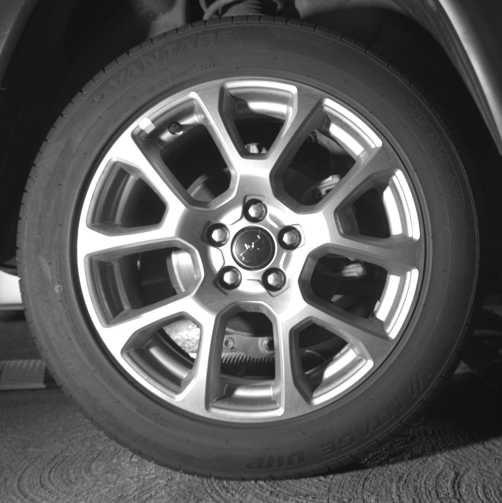 Thumbnail: 2025 Jeep Compass - 15