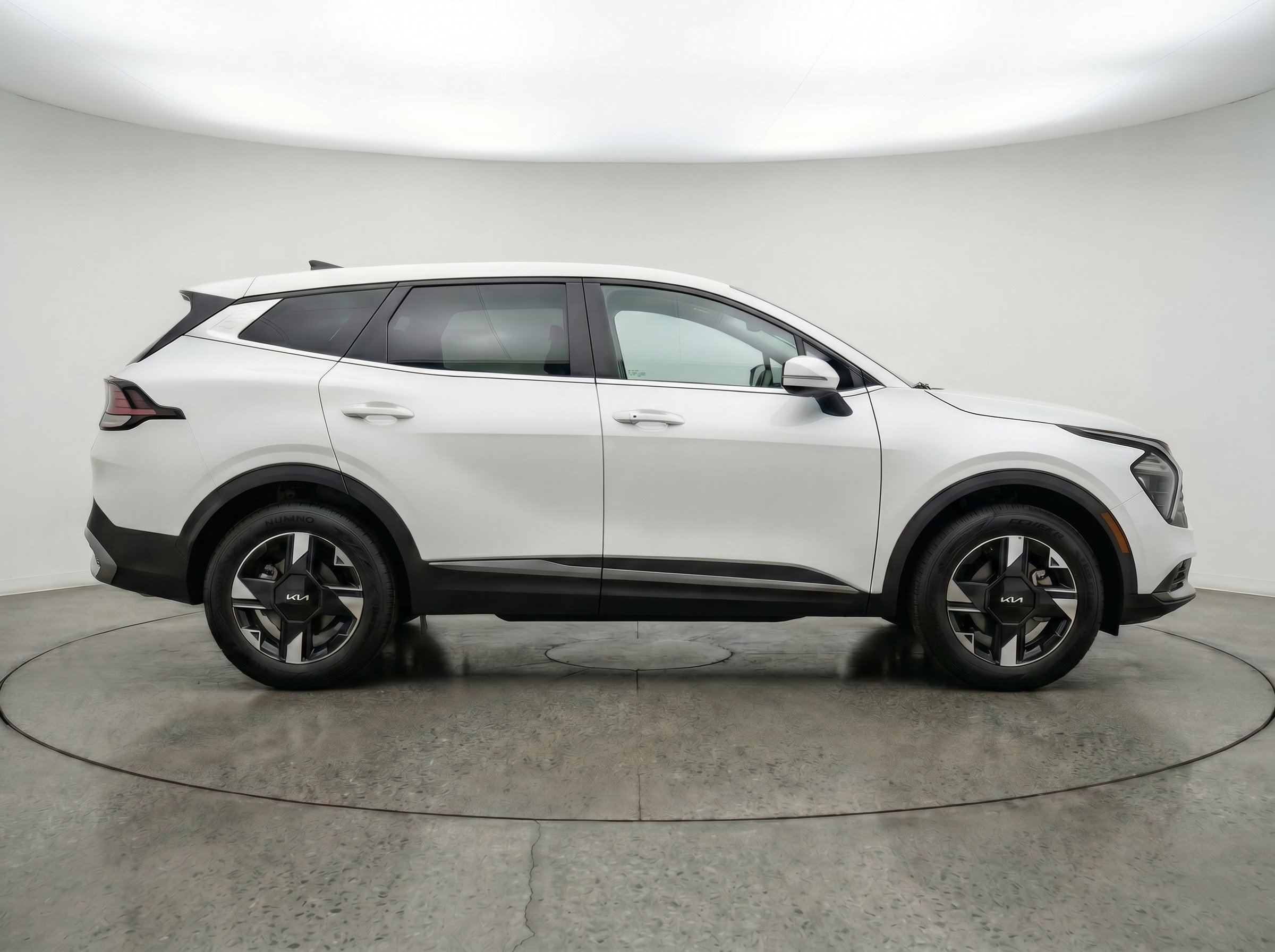 Thumbnail: 2026 Kia Sportage - 11