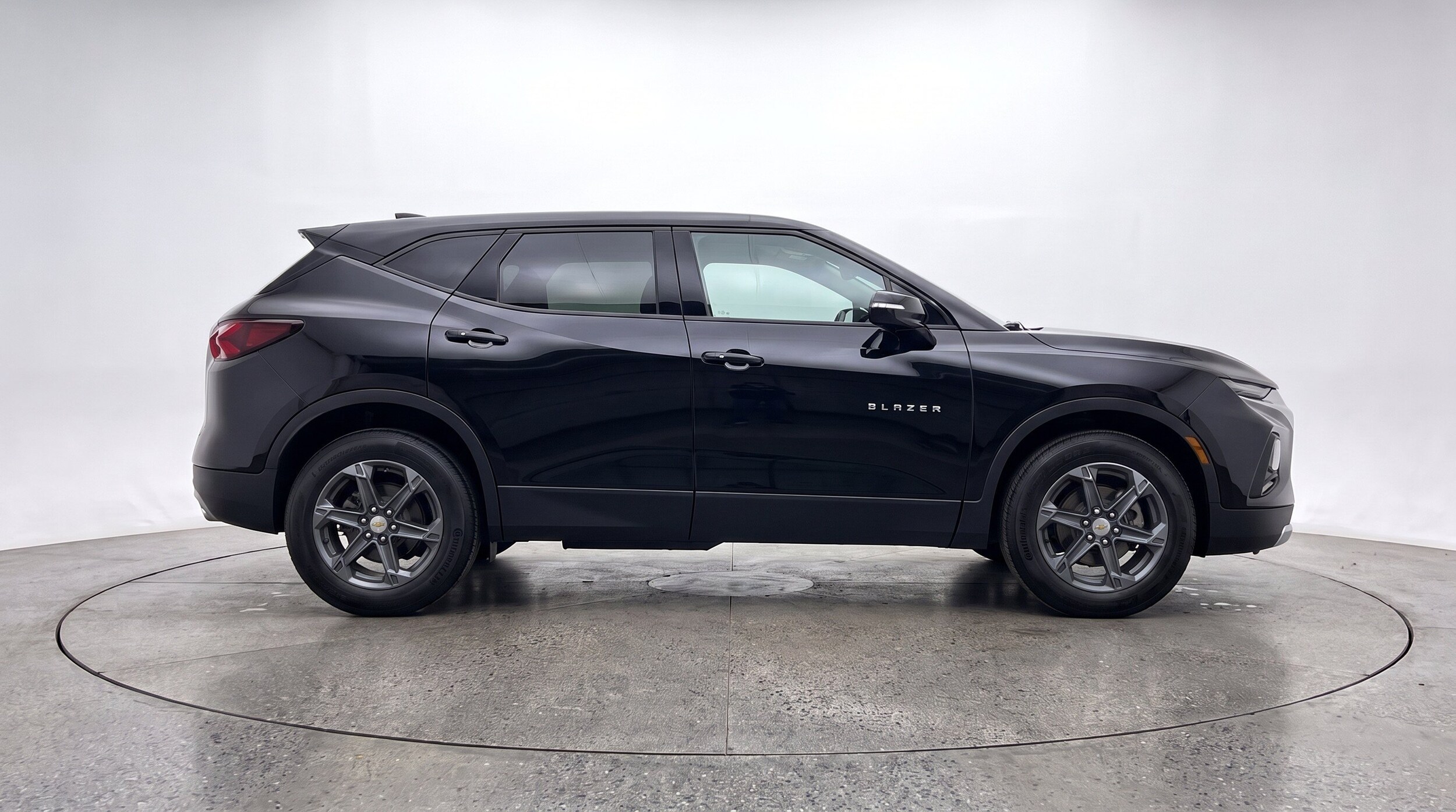 Thumbnail: 2025 Chevrolet Blazer - 10