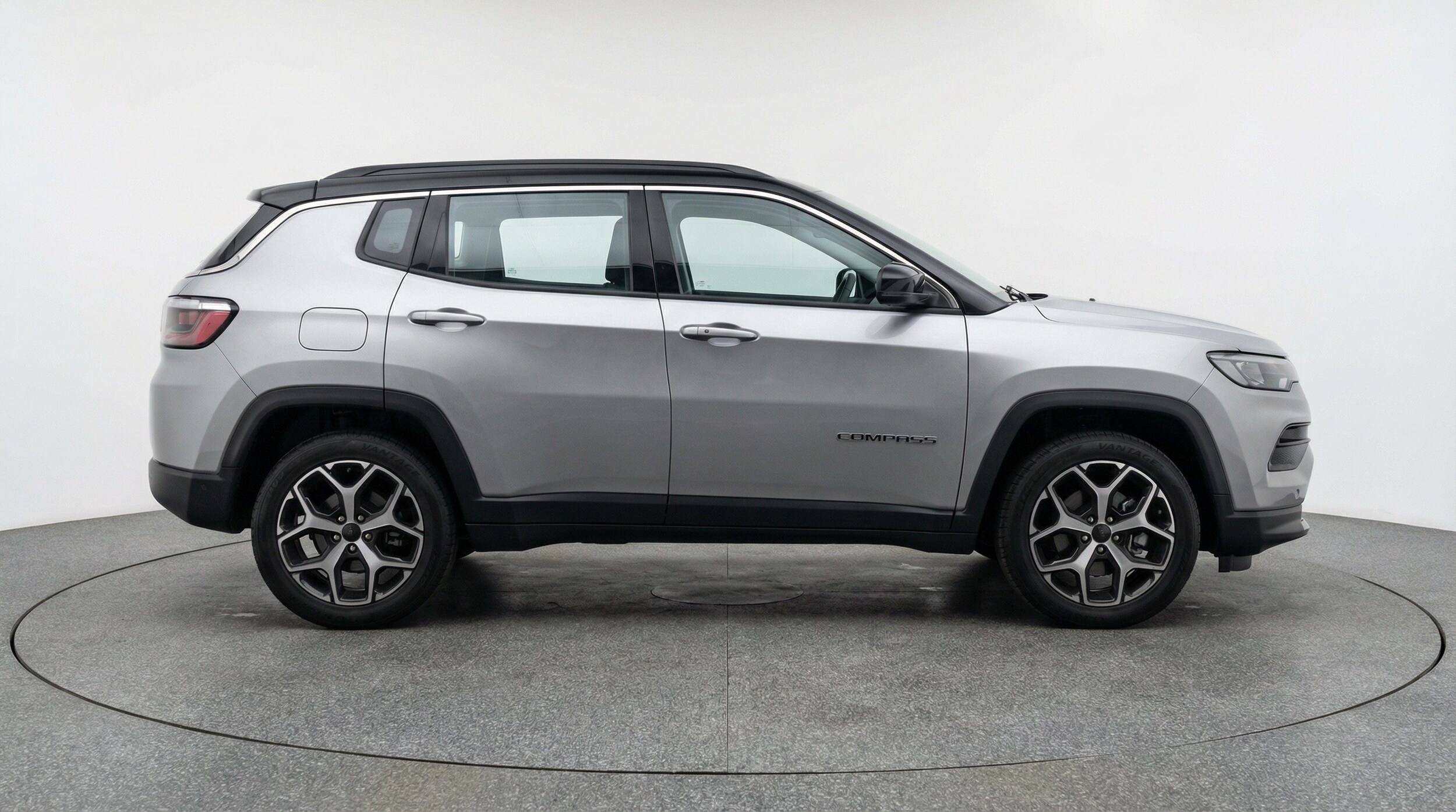 Thumbnail: 2025 Jeep Compass - 11