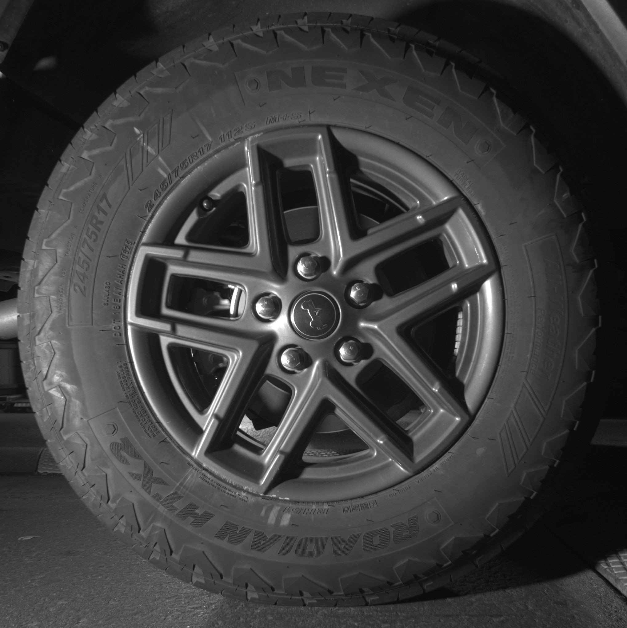 Thumbnail: 2025 Jeep Wrangler - 15