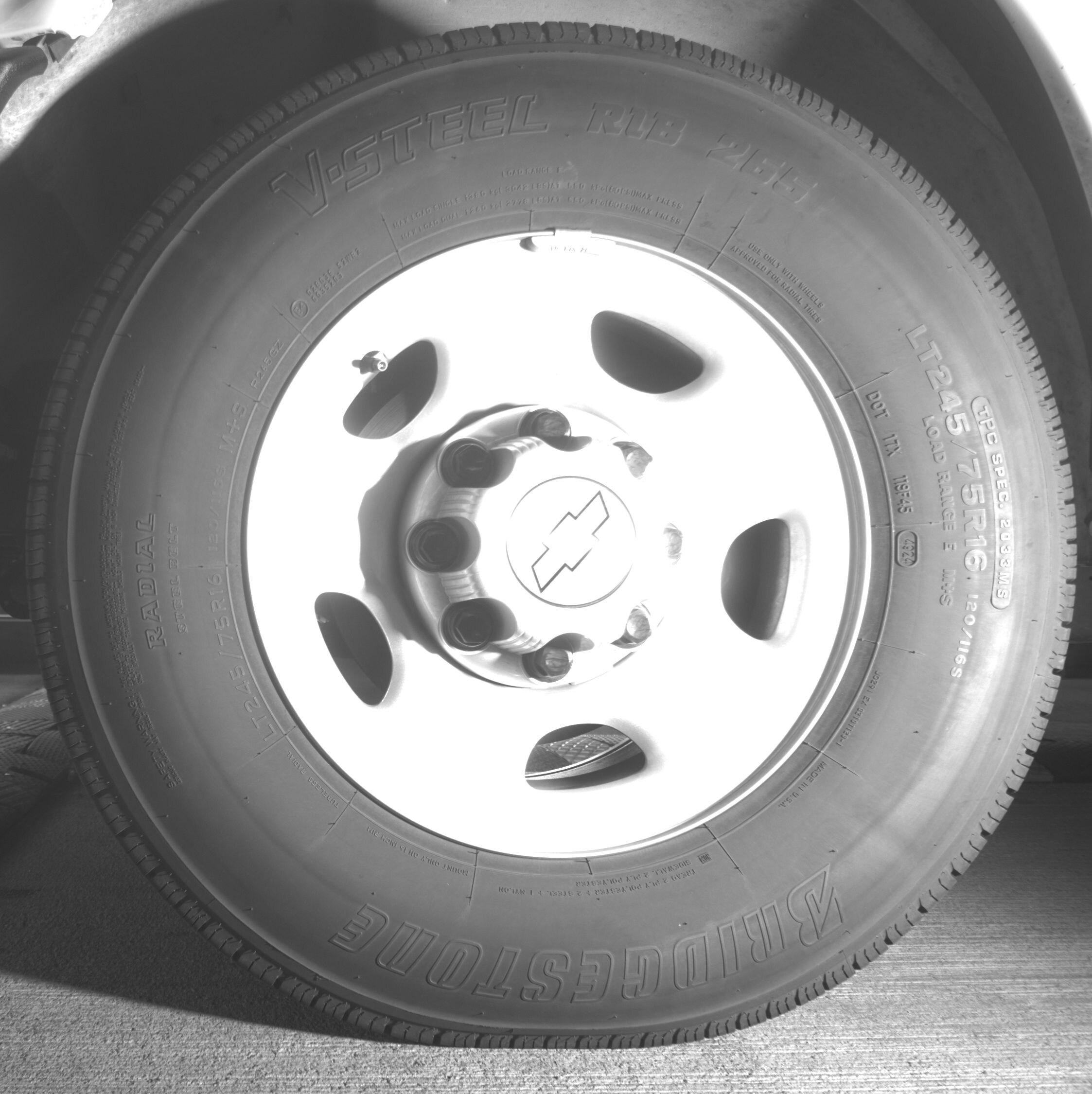 Thumbnail: 2025 Chevrolet Express - 9