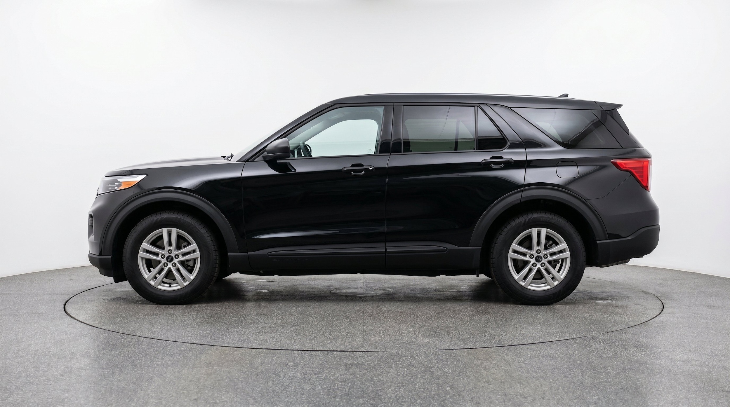 Thumbnail: 2024 Ford Explorer - 5