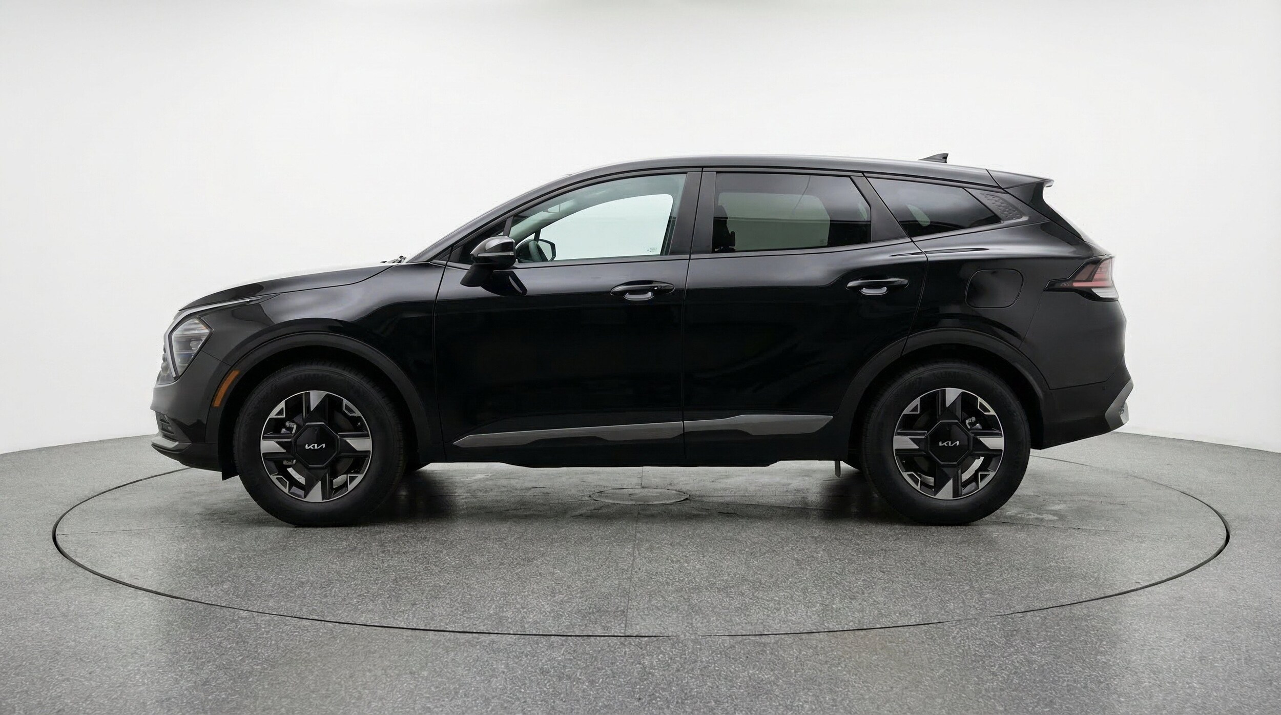 Thumbnail: 2026 Kia Sportage - 5