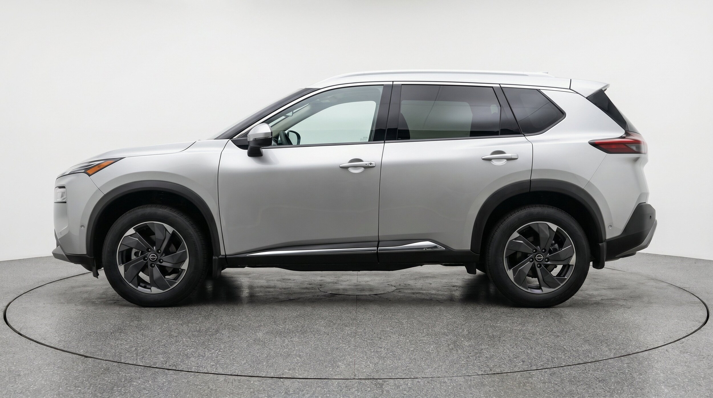 Thumbnail: 2025 Nissan Rogue - 5