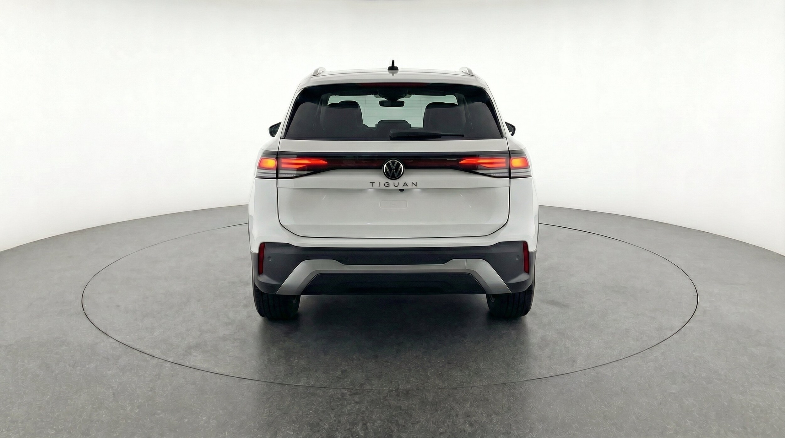 Thumbnail: 2026 Volkswagen Tiguan - 7