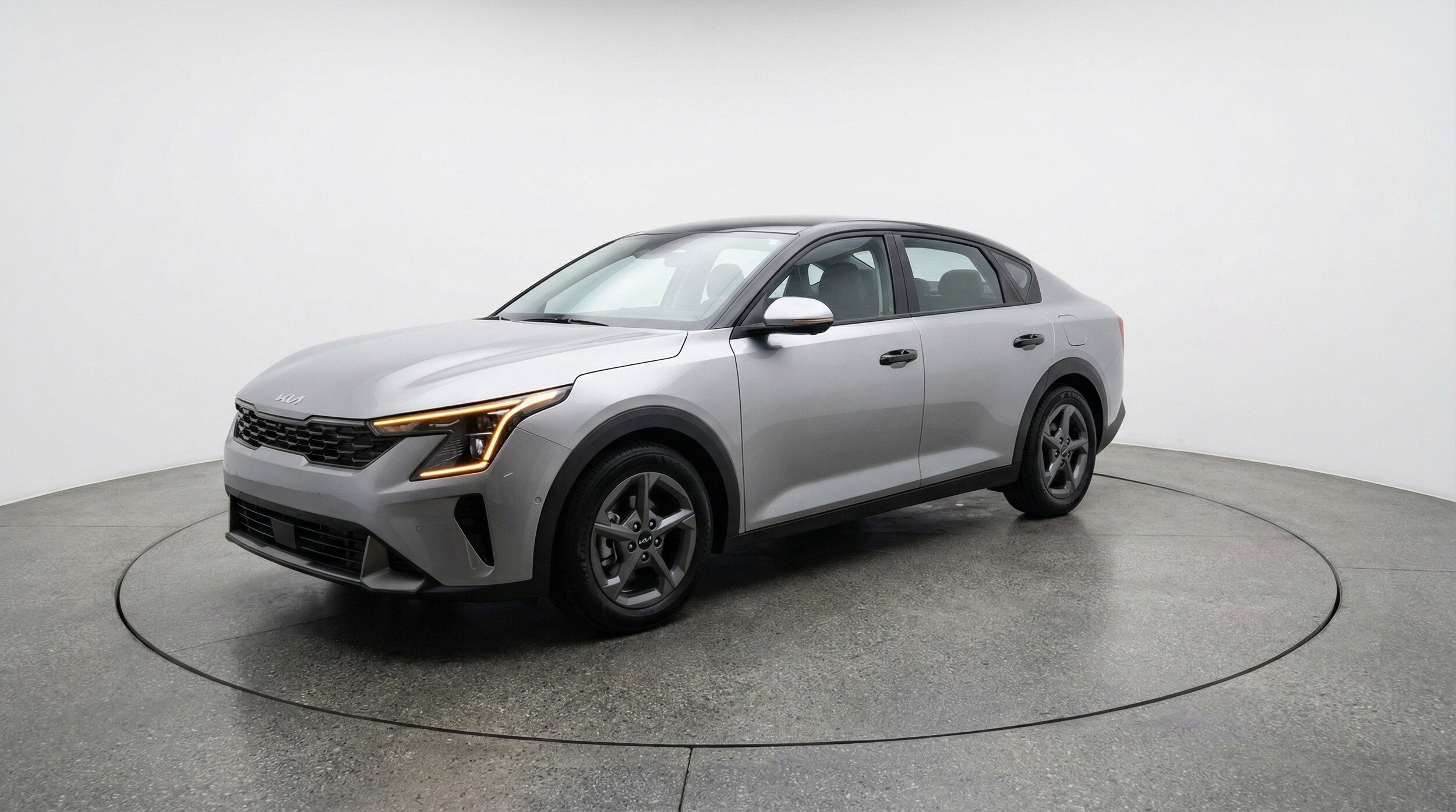Thumbnail: 2025 Kia K4 - 3