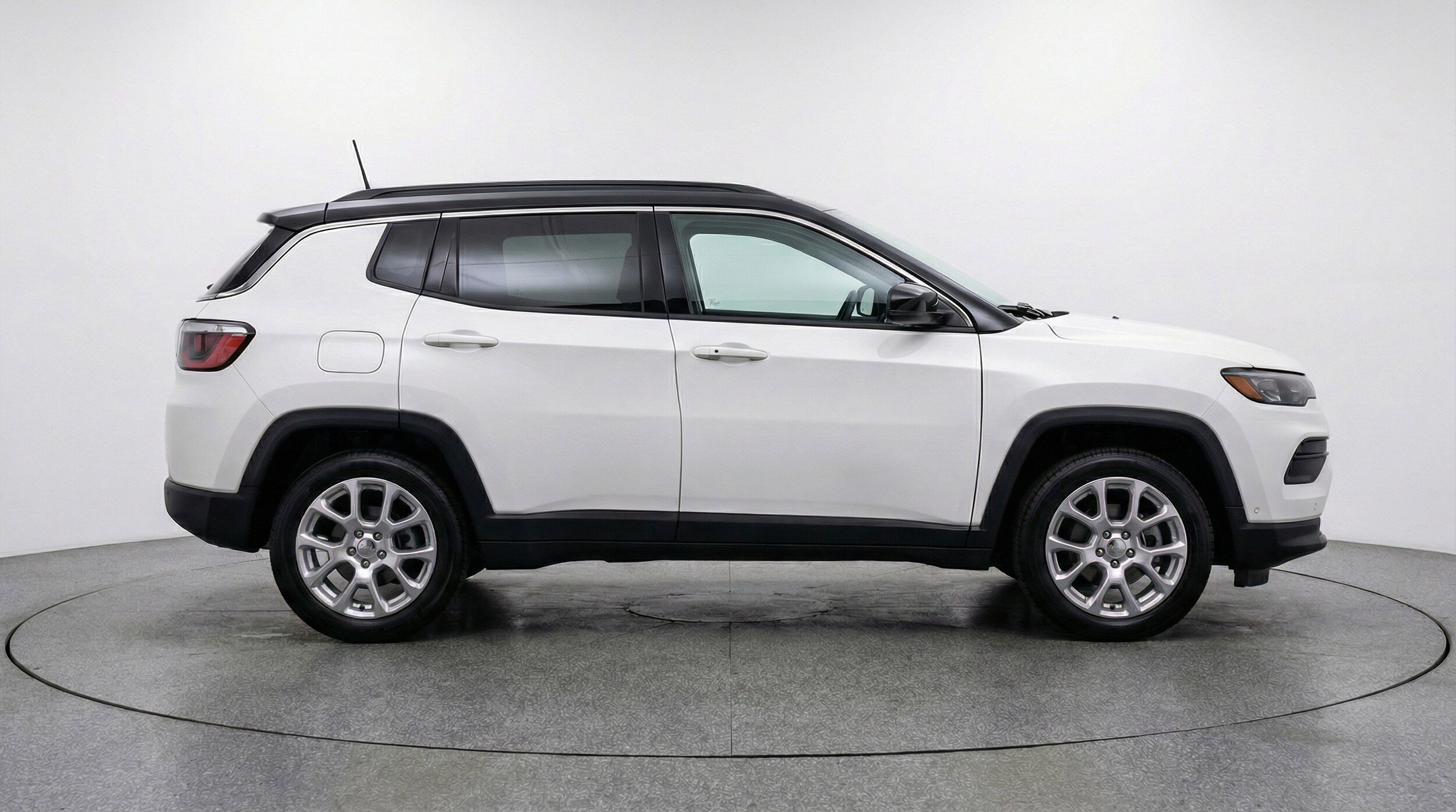 Thumbnail: 2025 Jeep Compass - 11