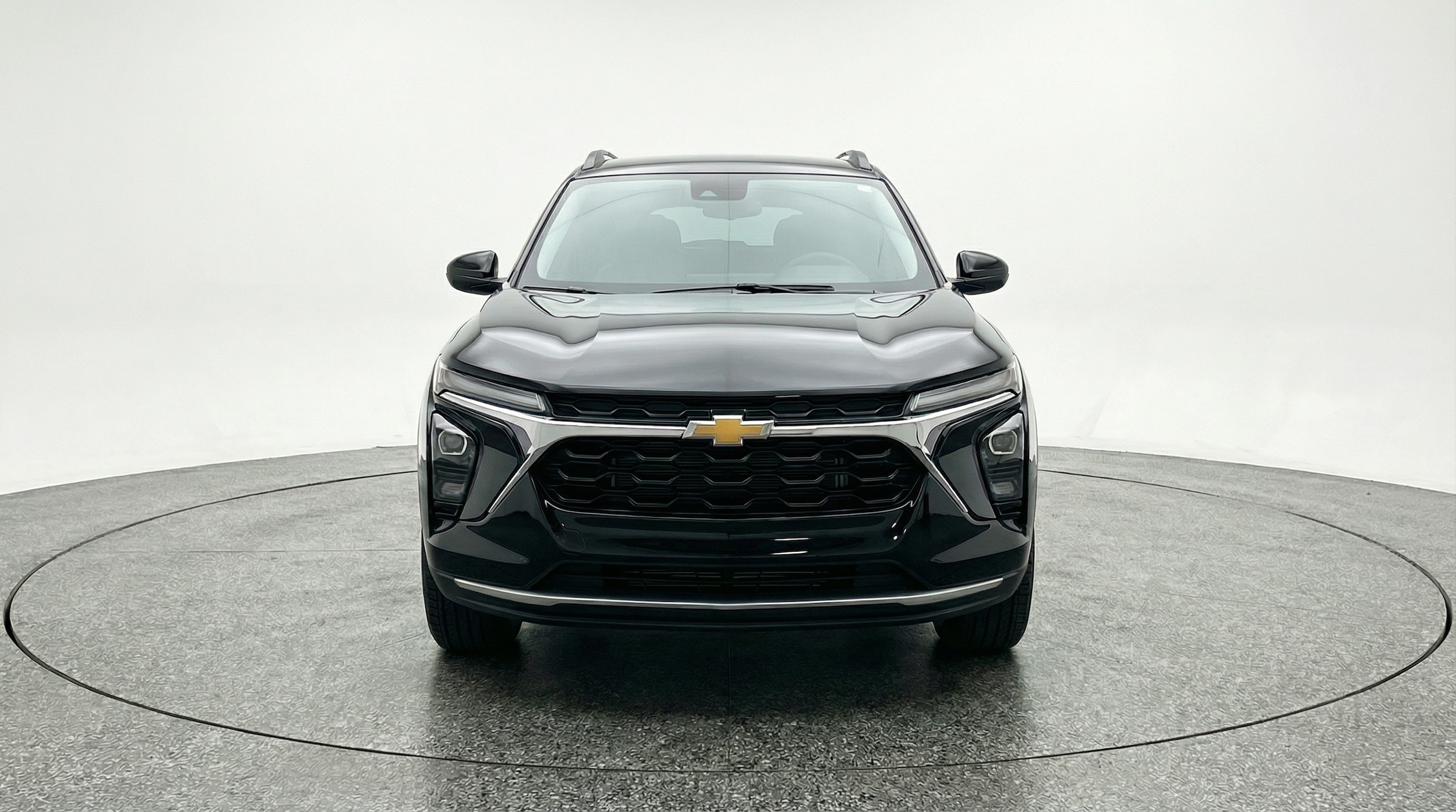 Thumbnail: 2025 Chevrolet Trax - 2