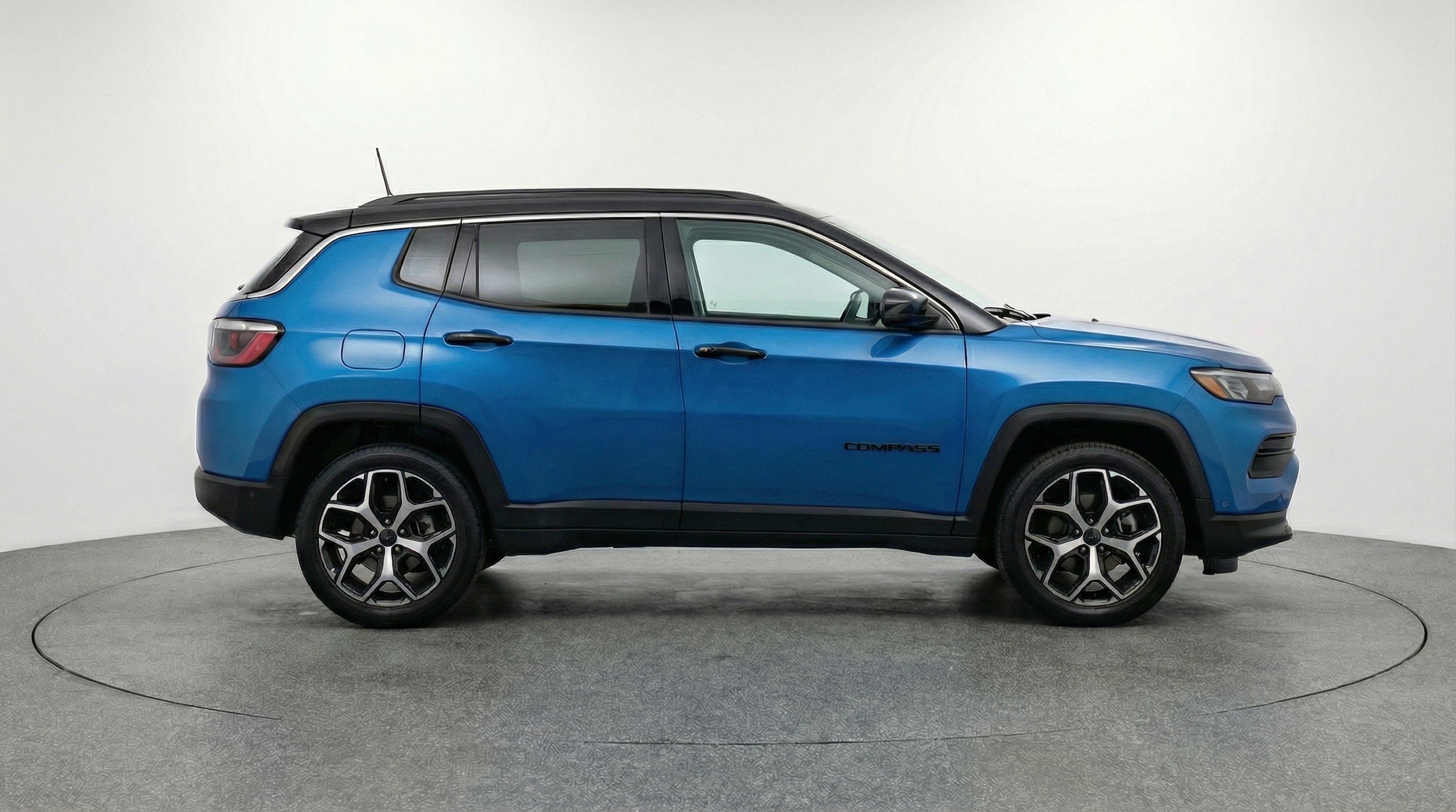 Thumbnail: 2025 Jeep Compass - 11