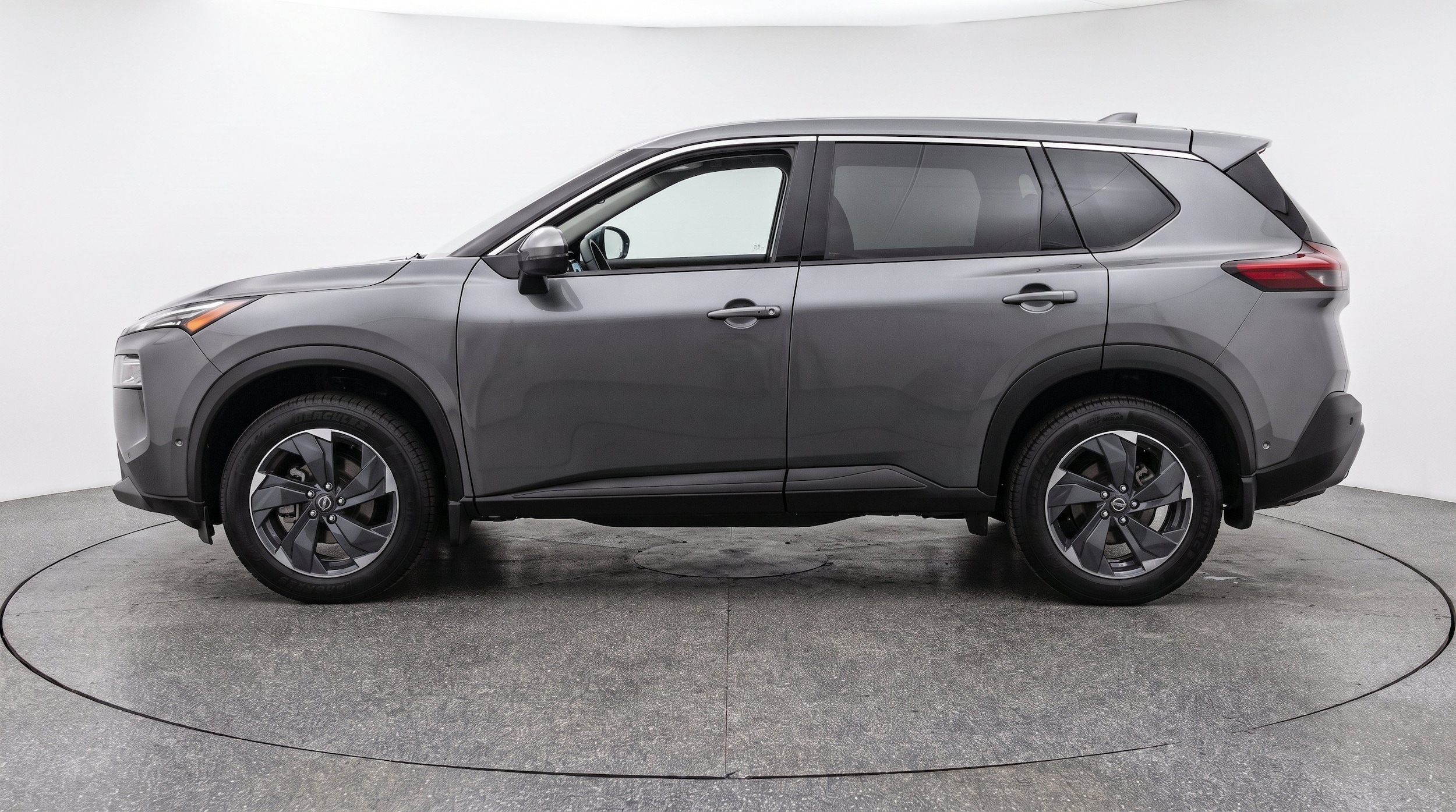 Thumbnail: 2025 Nissan Rogue - 5