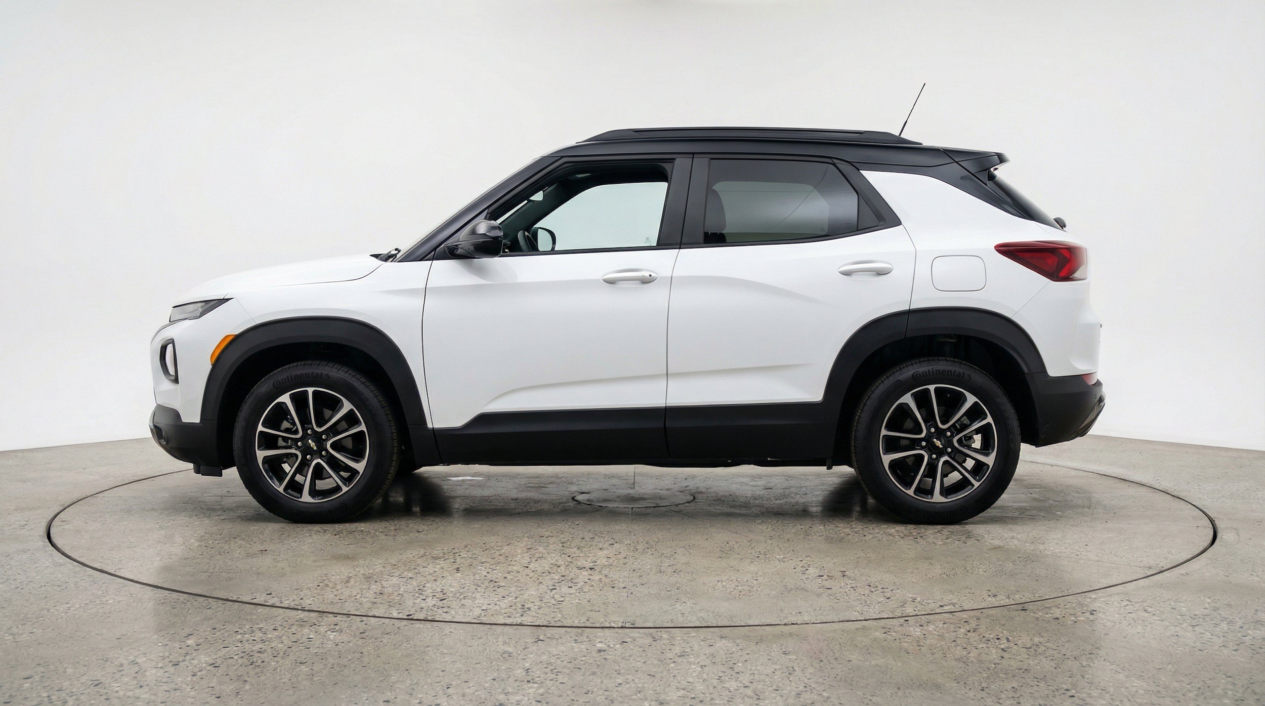 Thumbnail: 2025 Chevrolet TrailBlazer - 5