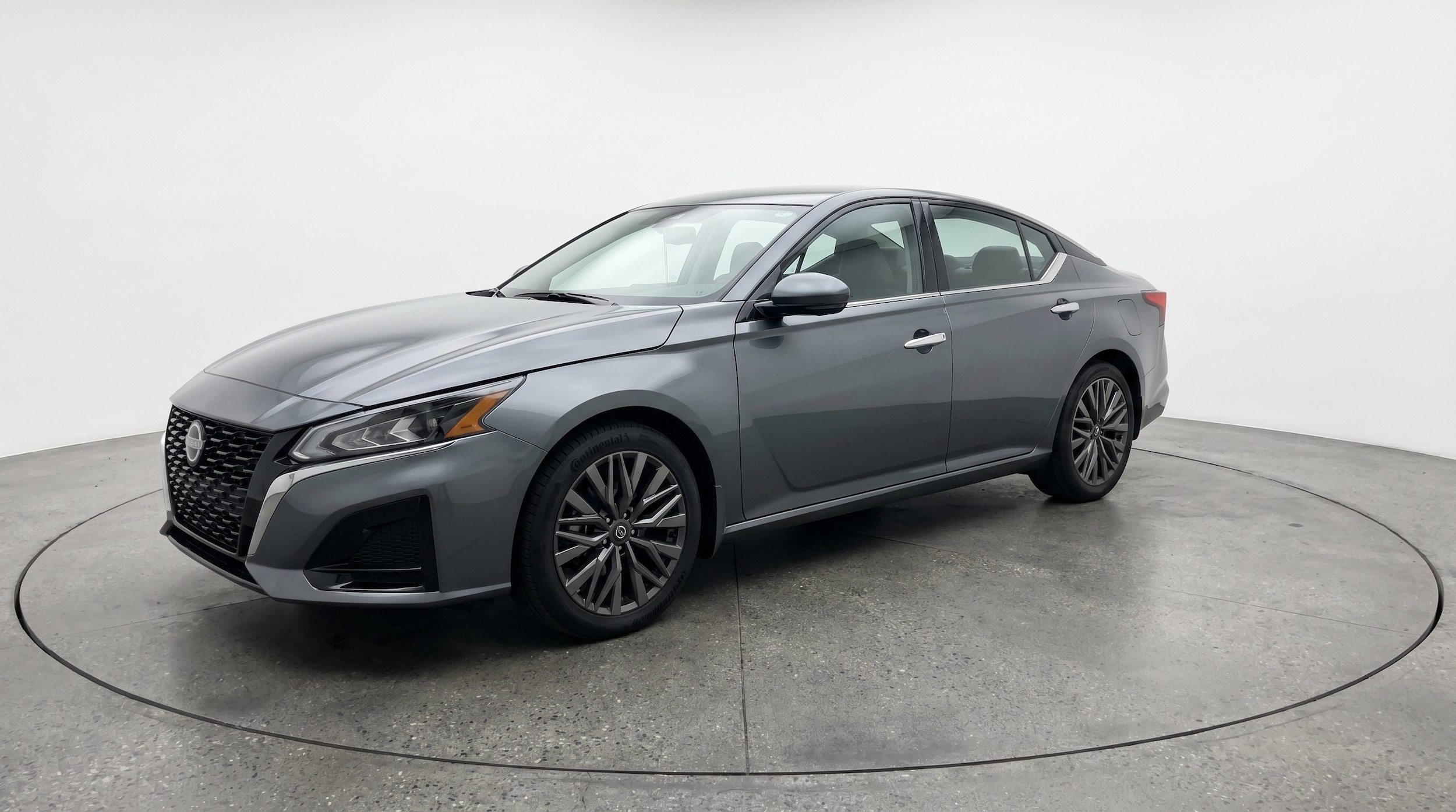 Thumbnail: 2025 Nissan Altima - 3