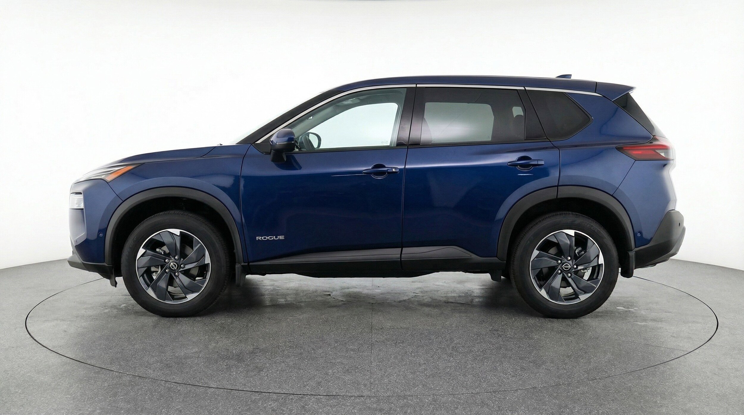 Thumbnail: 2025 Nissan Rogue - 5