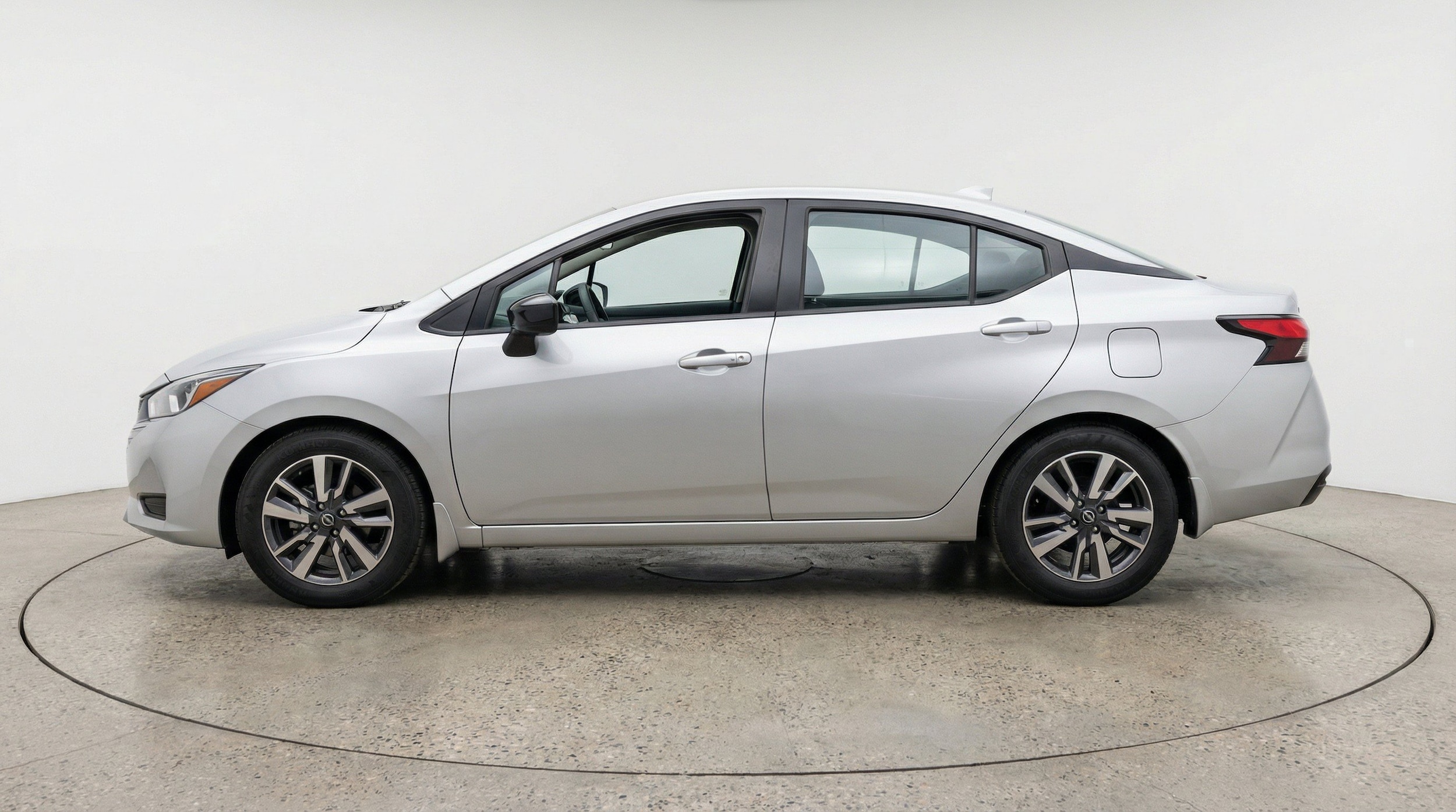 Thumbnail: 2025 Nissan Versa - 5