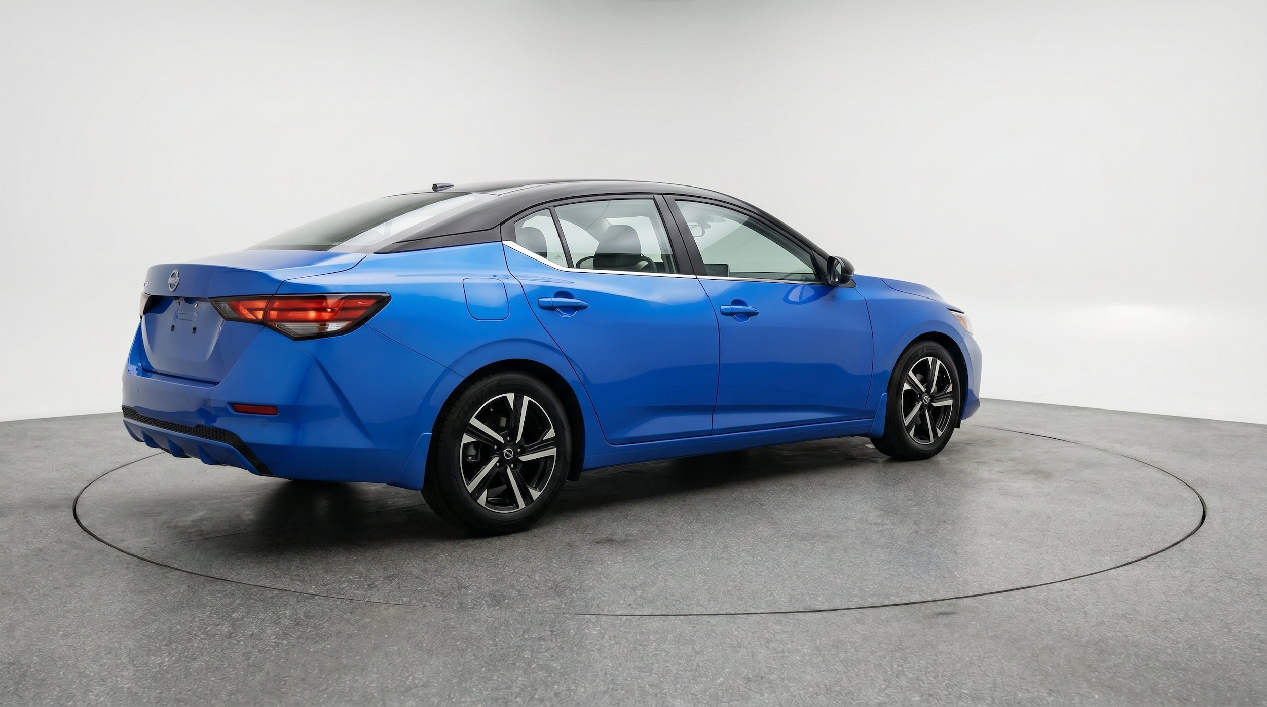 Thumbnail: 2025 Nissan Sentra - 9