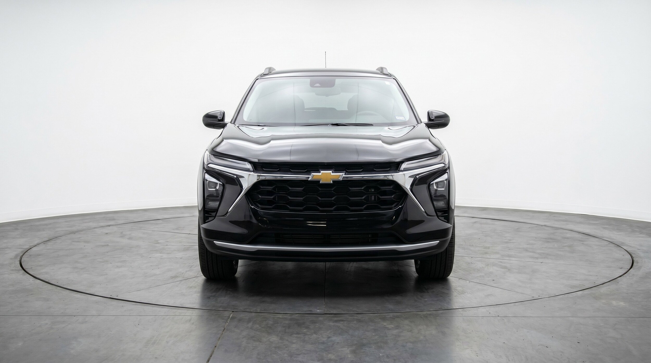 Thumbnail: 2025 Chevrolet Trax - 2