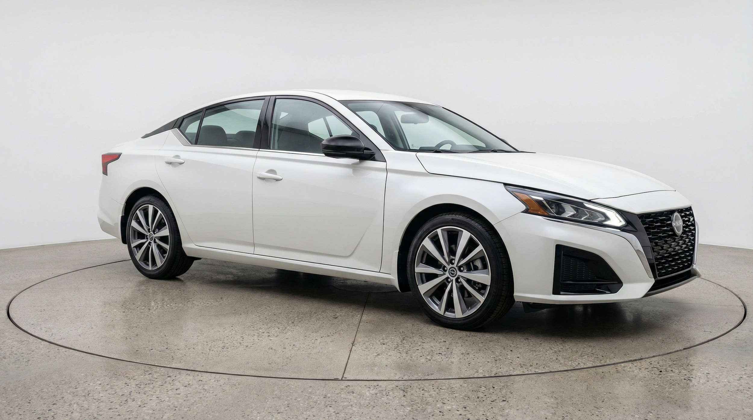 Thumbnail: 2025 Nissan Altima - 1