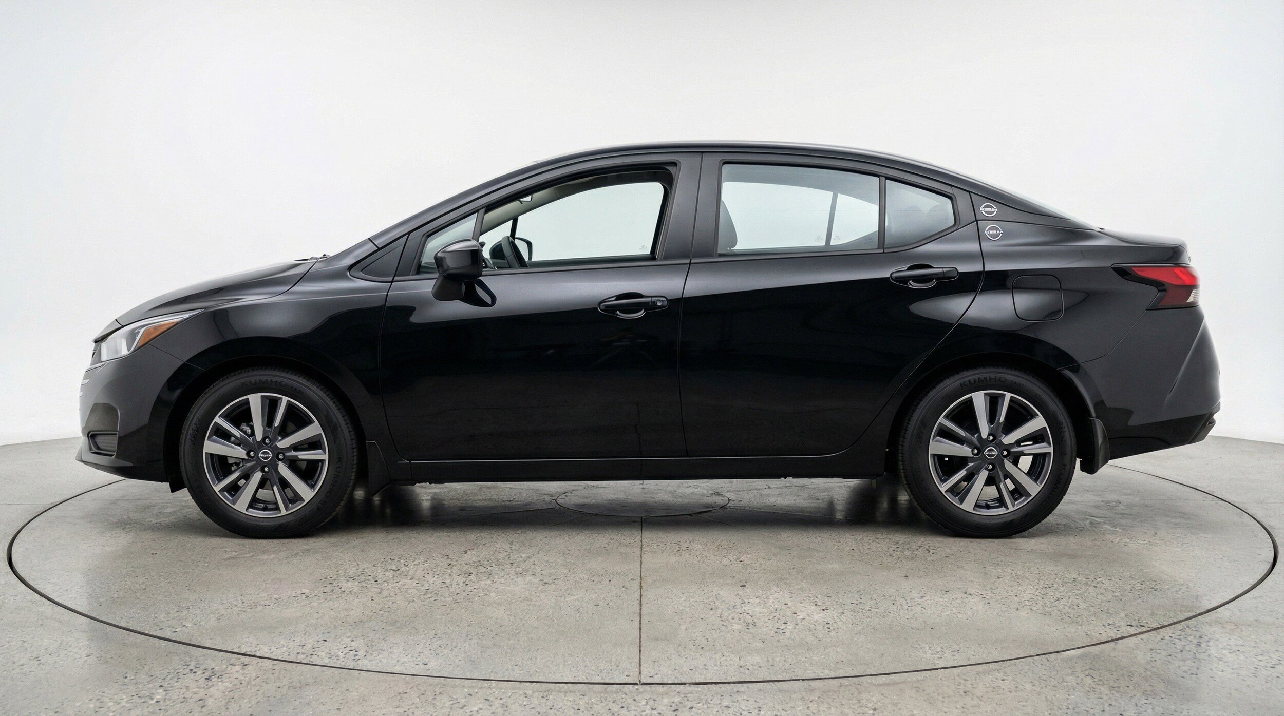 Thumbnail: 2025 Nissan Versa - 5