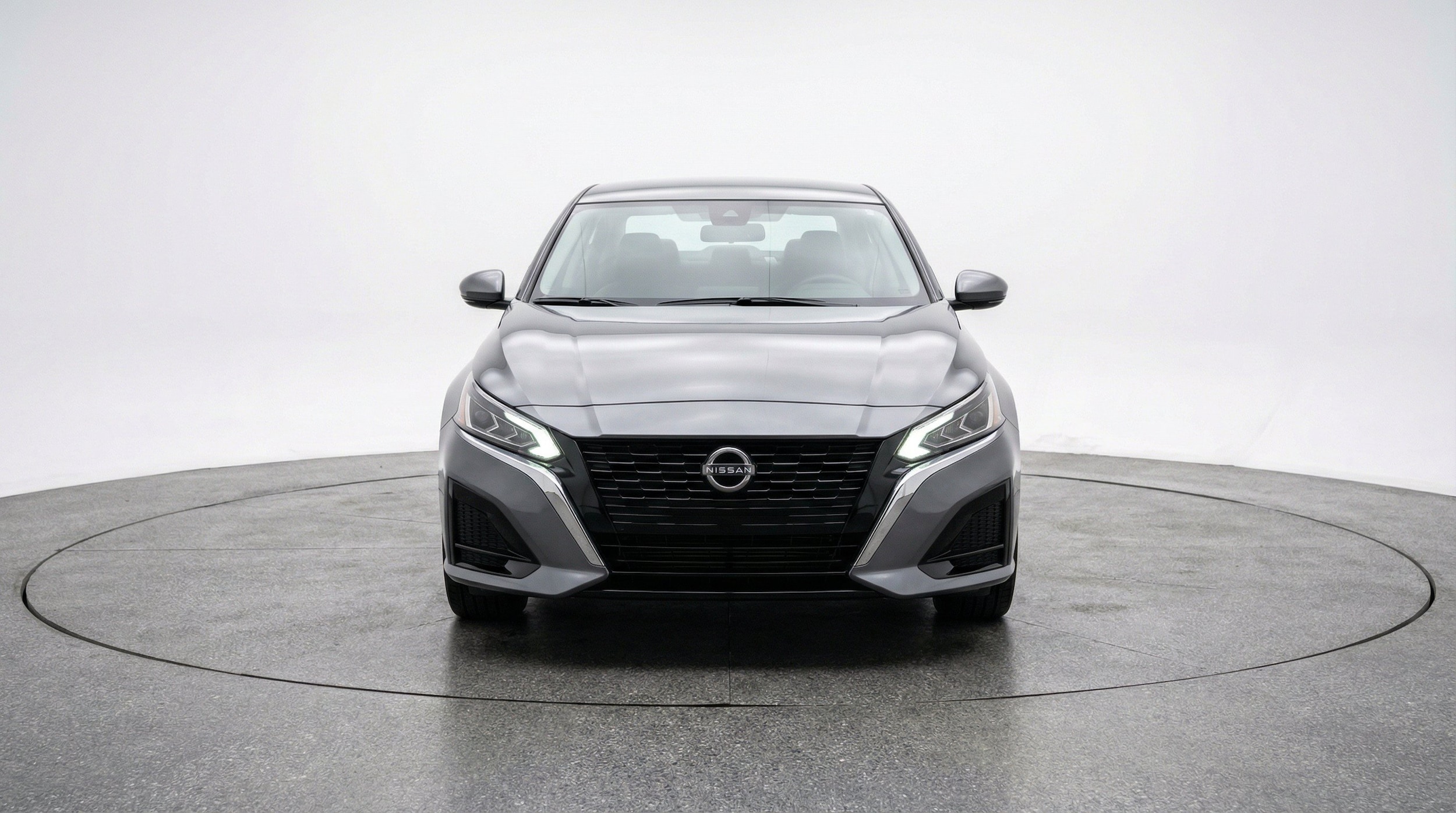 Thumbnail: 2025 Nissan Altima - 2