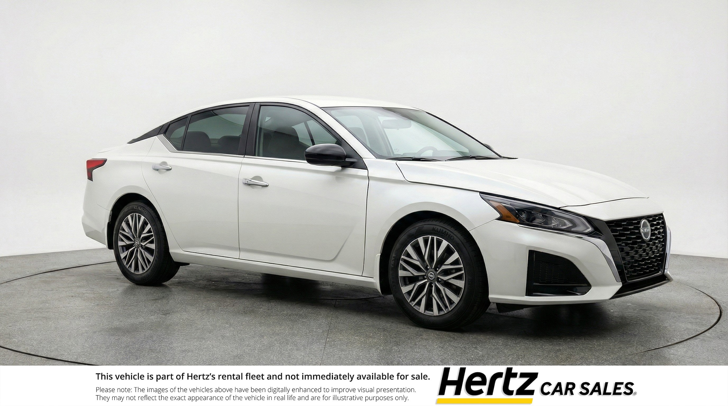 2025 Nissan Altima SV