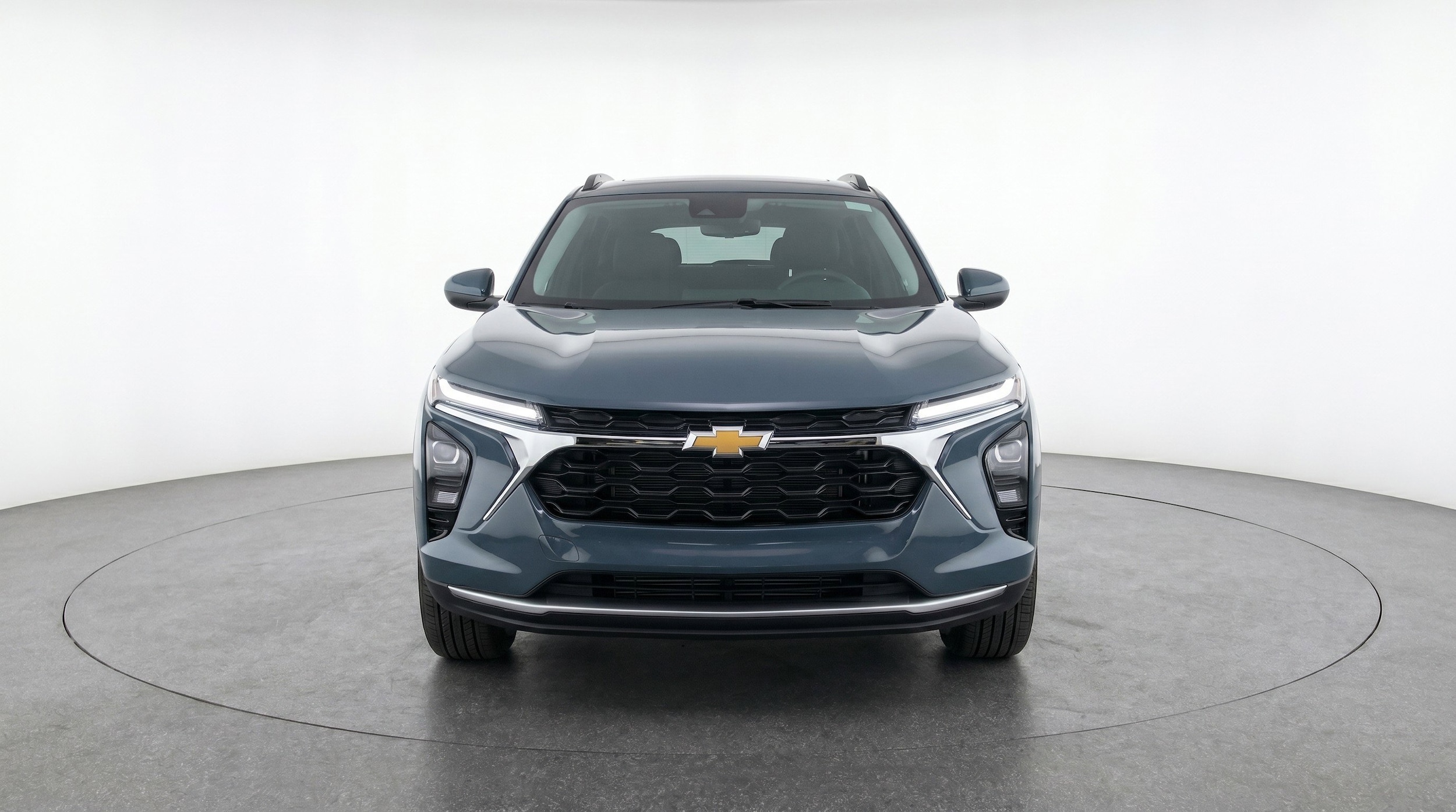 Thumbnail: 2025 Chevrolet Trax - 2
