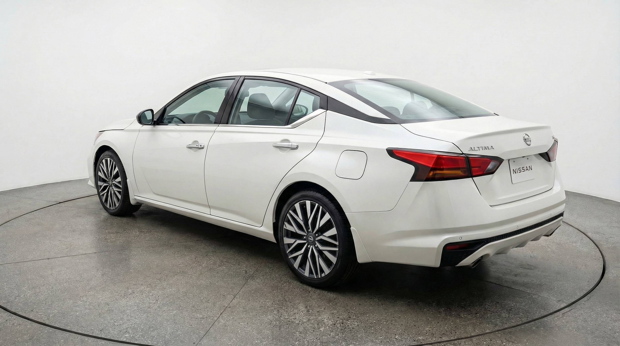 Thumbnail: 2025 Nissan Altima - 6