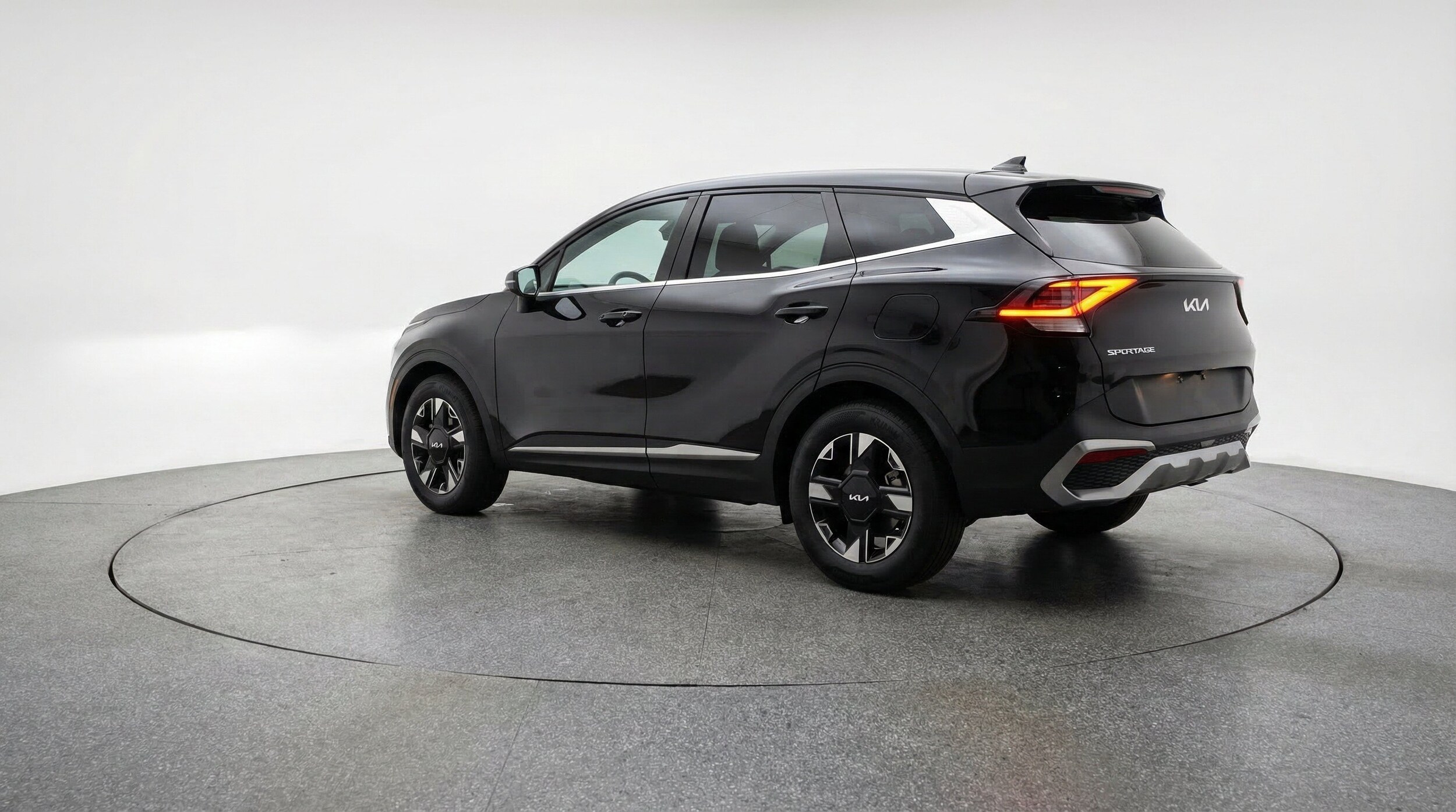 Thumbnail: 2026 Kia Sportage - 6