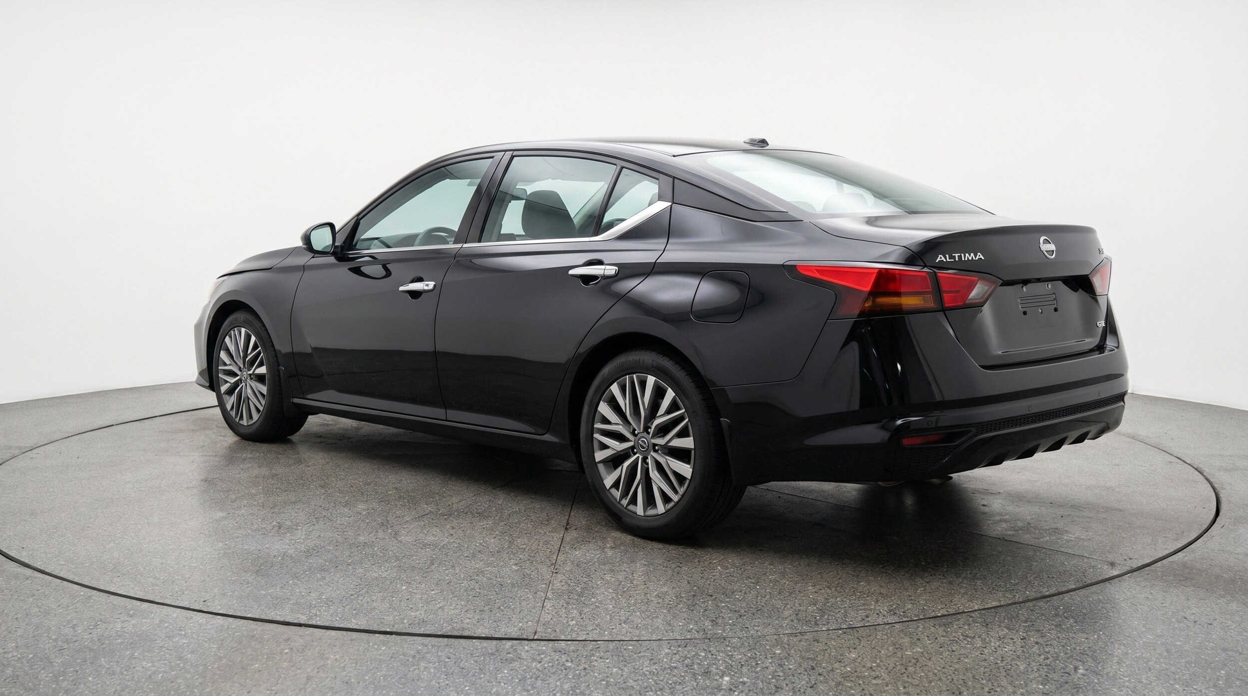 Thumbnail: 2025 Nissan Altima - 6