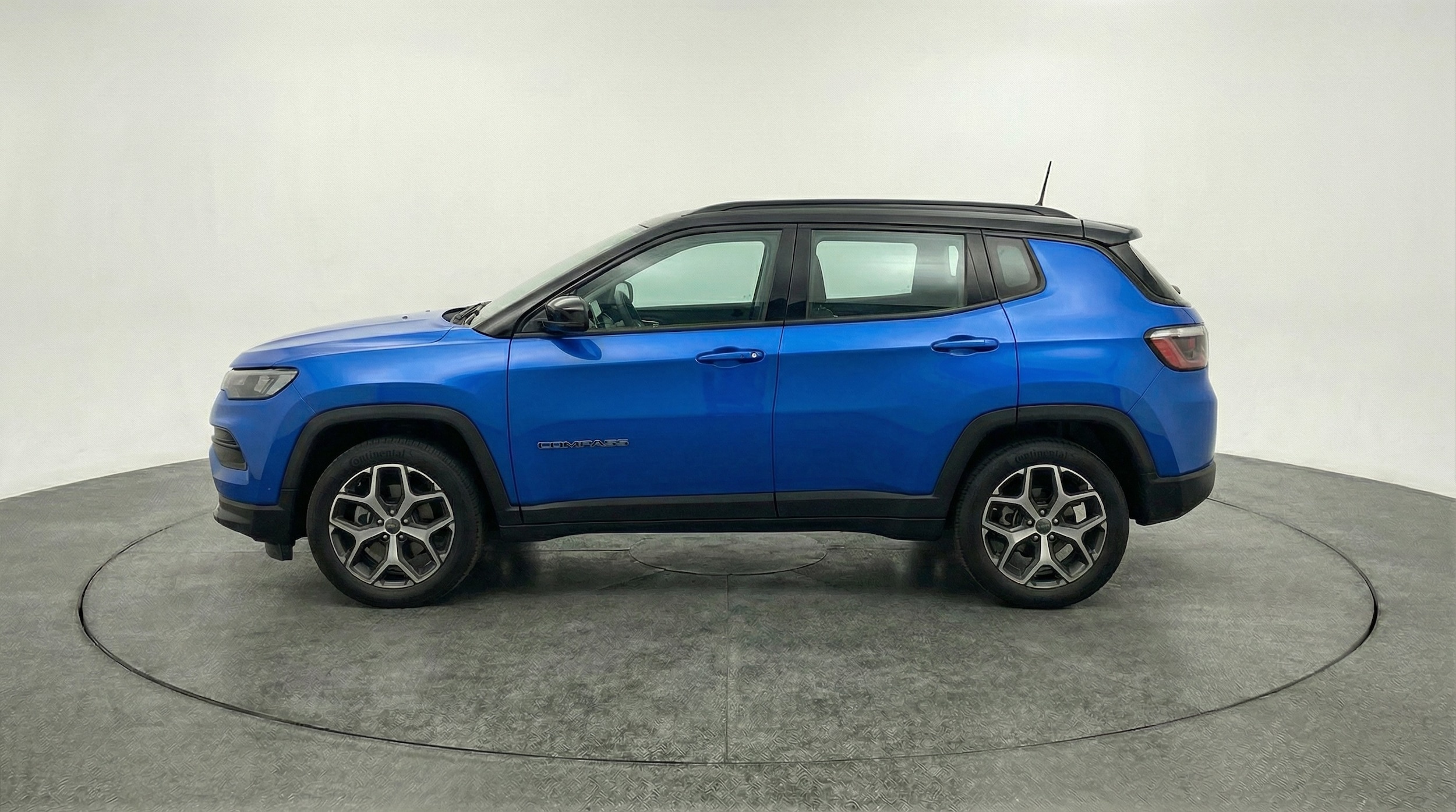 Thumbnail: 2025 Jeep Compass - 4