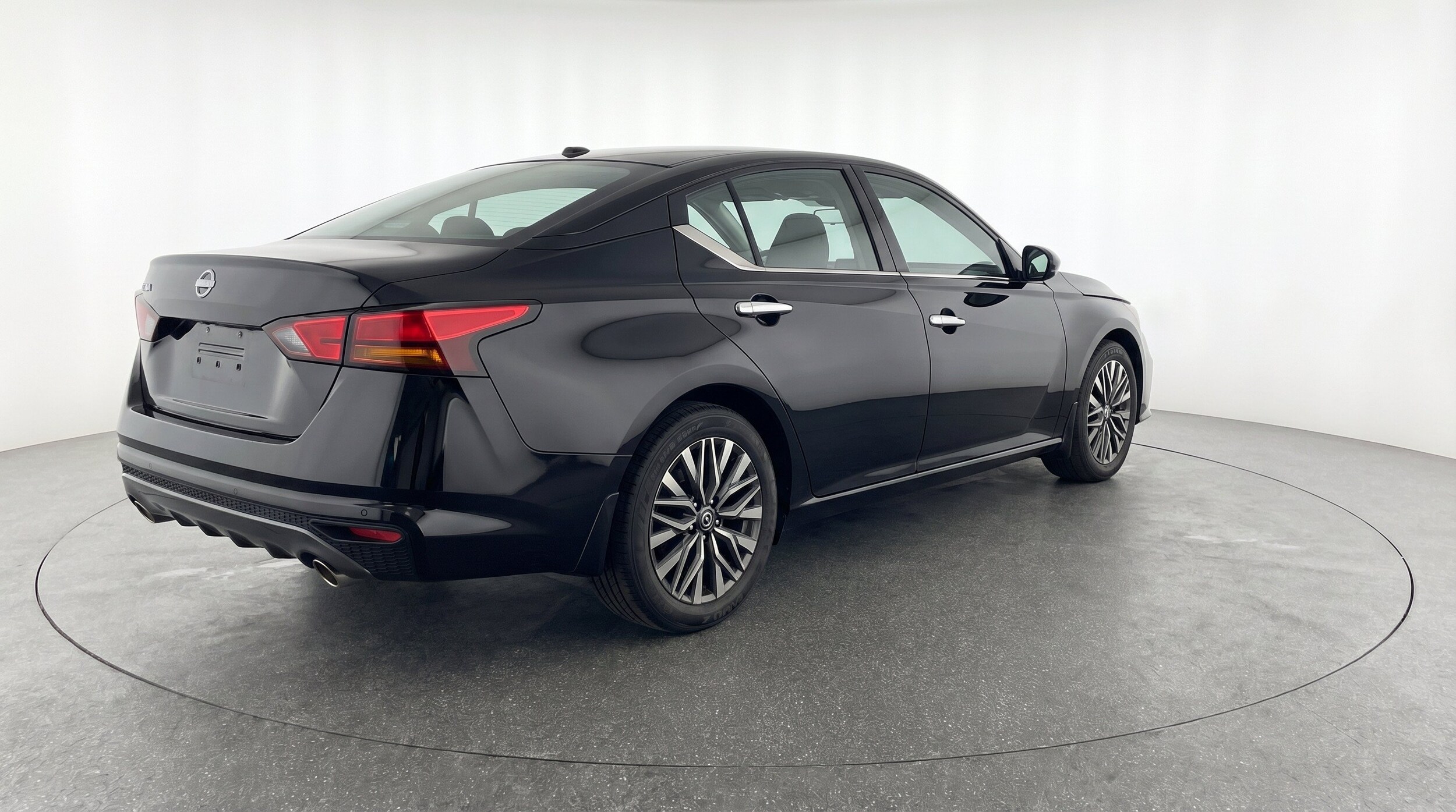Thumbnail: 2026 Nissan Altima - 9