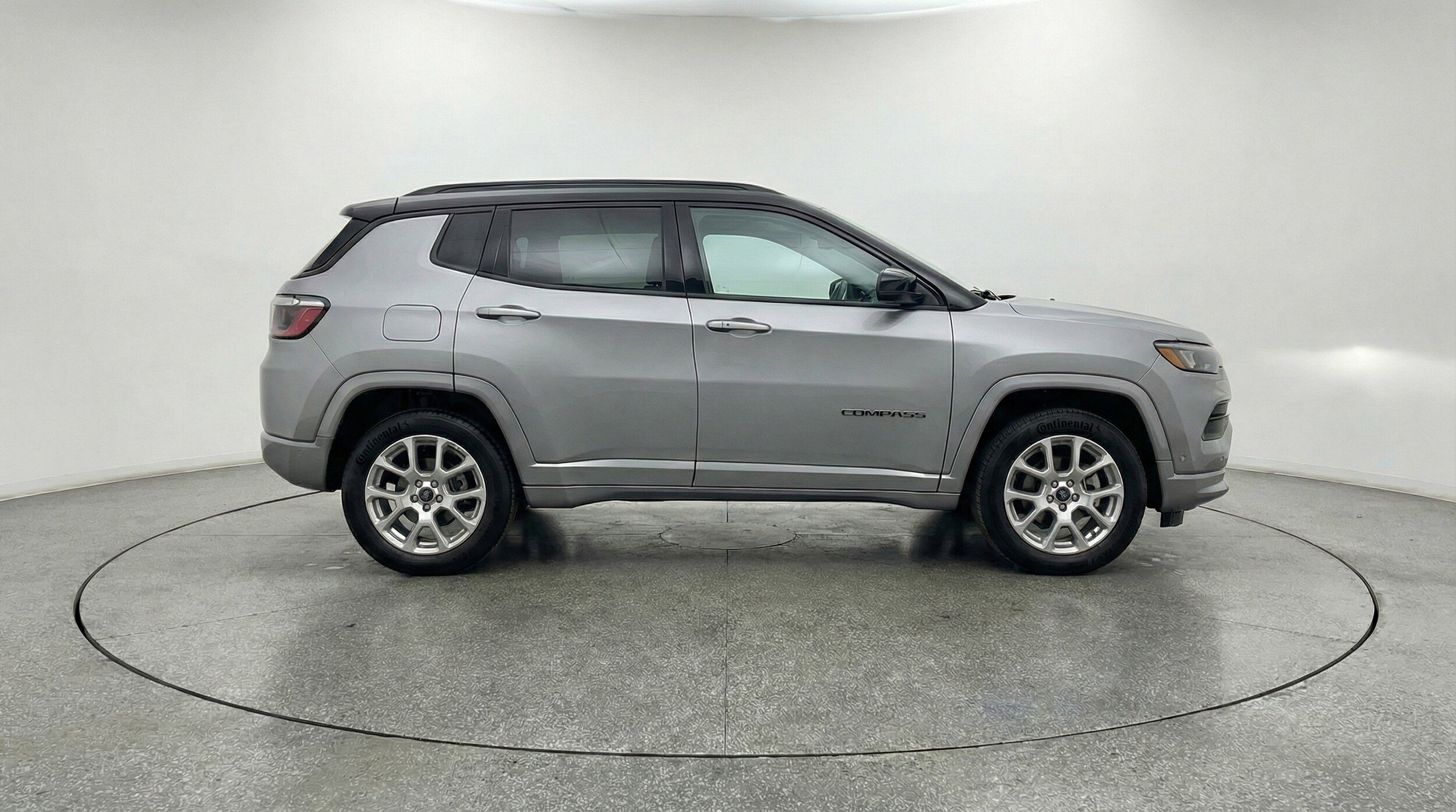 Thumbnail: 2025 Jeep Compass - 11