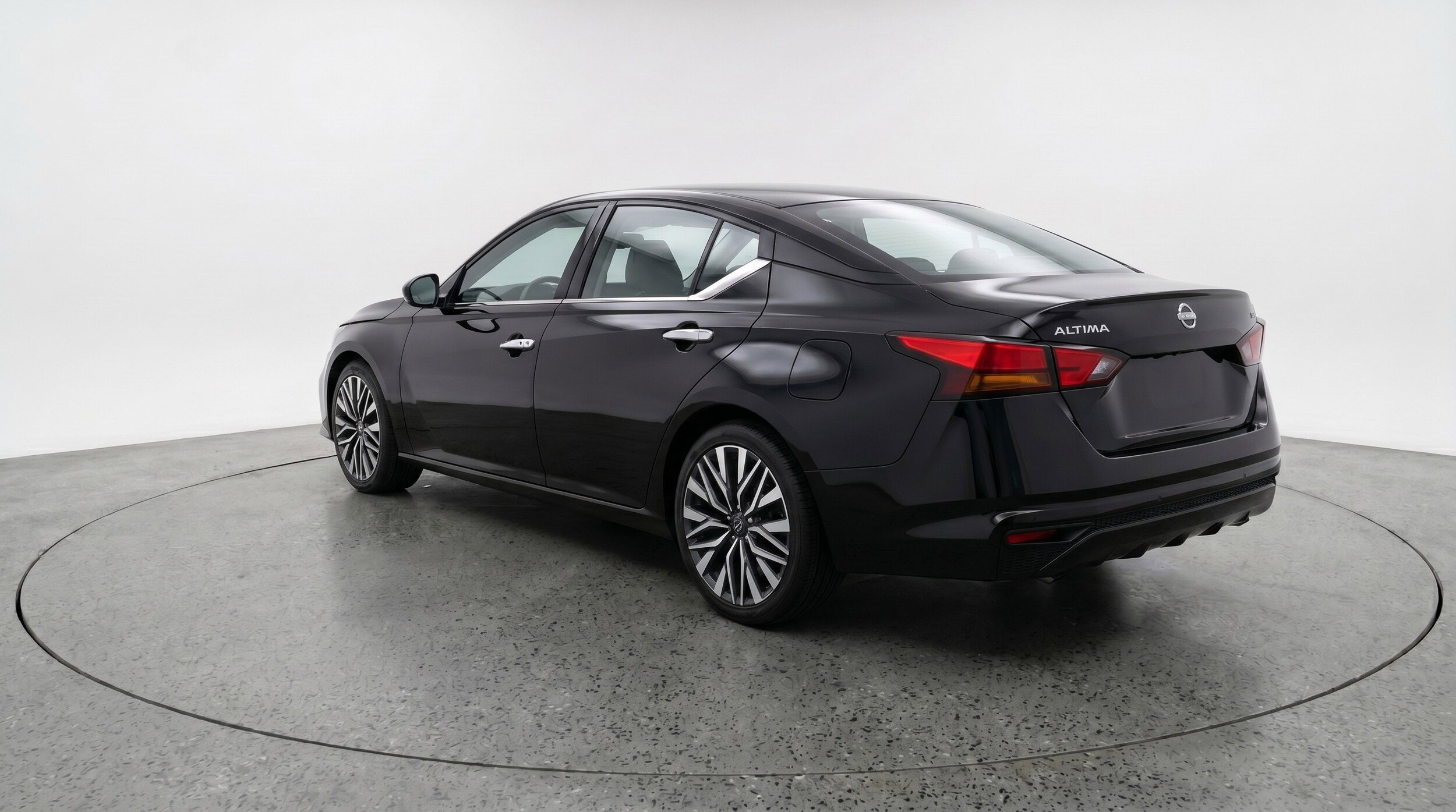 Thumbnail: 2025 Nissan Altima - 6