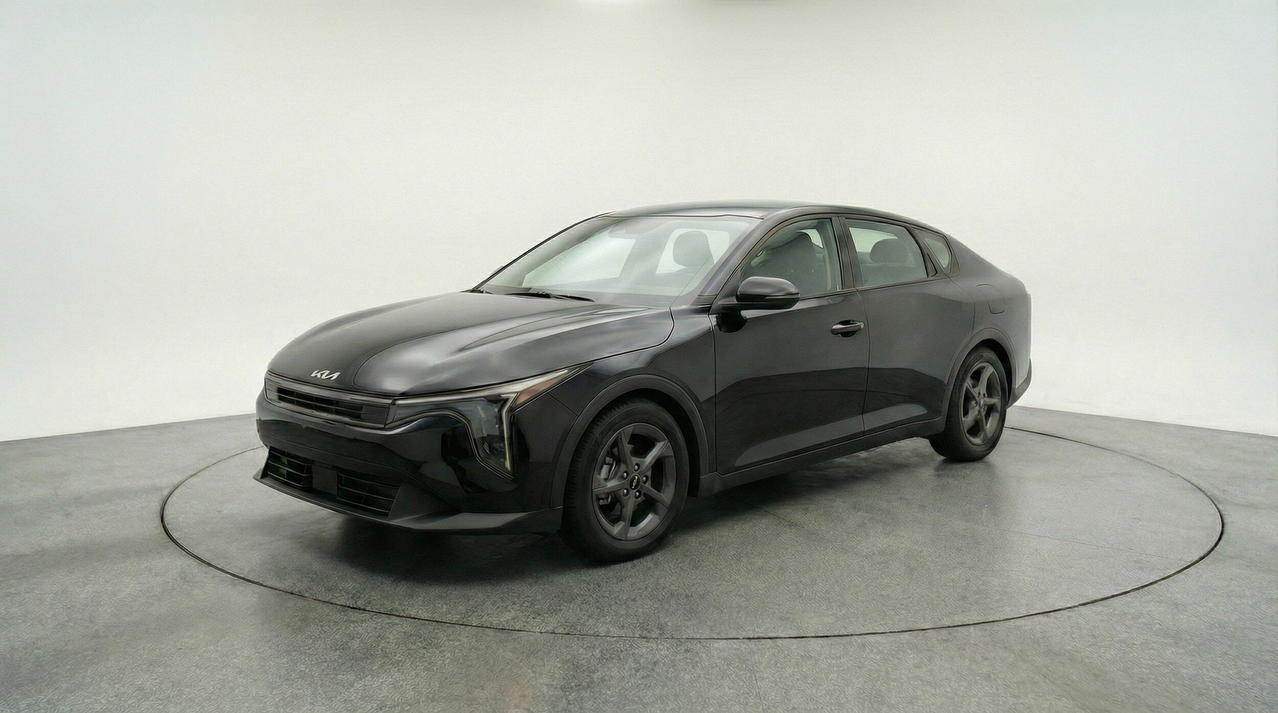 Thumbnail: 2025 Kia K4 - 3