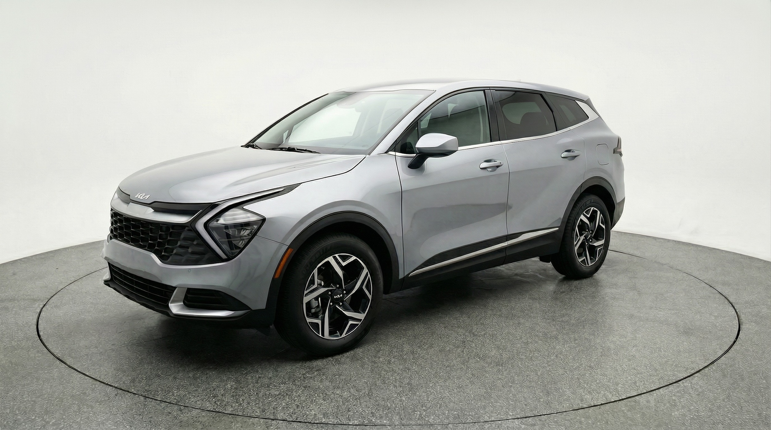 Thumbnail: 2025 Kia Sportage - 3