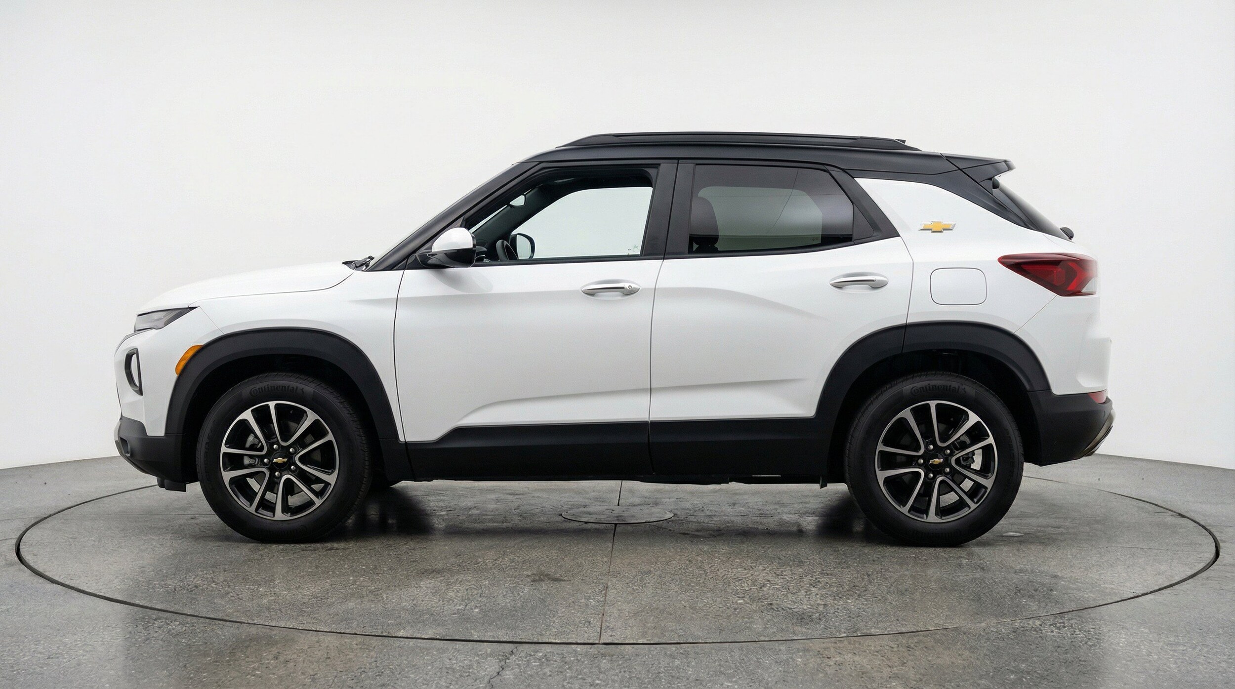 Thumbnail: 2025 Chevrolet TrailBlazer - 5