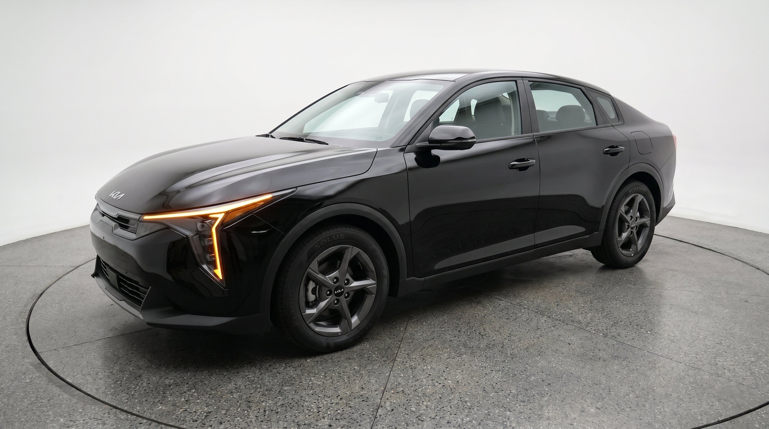 Thumbnail: 2026 Kia K4 - 3