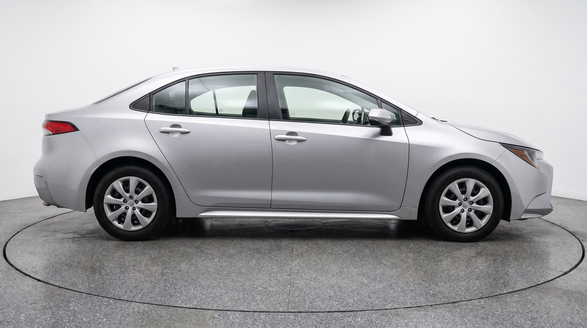 Thumbnail: 2025 Toyota Corolla - 11